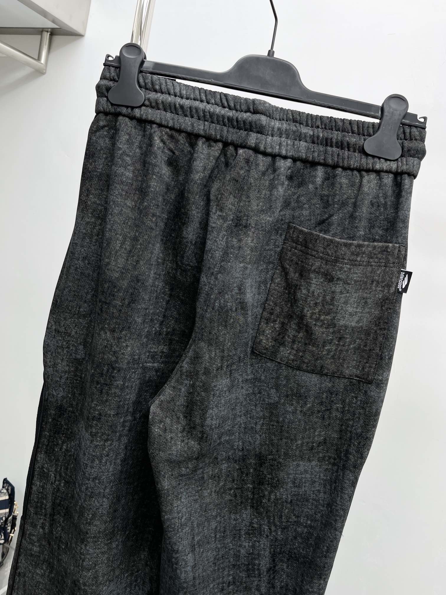 Balenciaga Basic Clothing M-l-xl