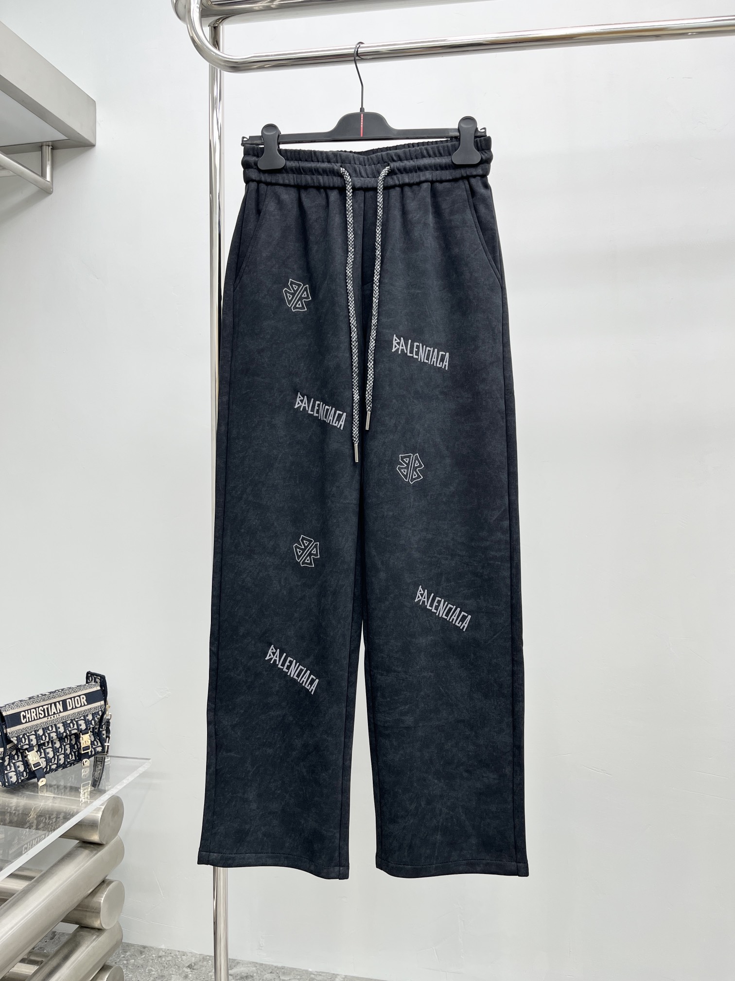 Balenciaga Basic Clothing M-l-xl