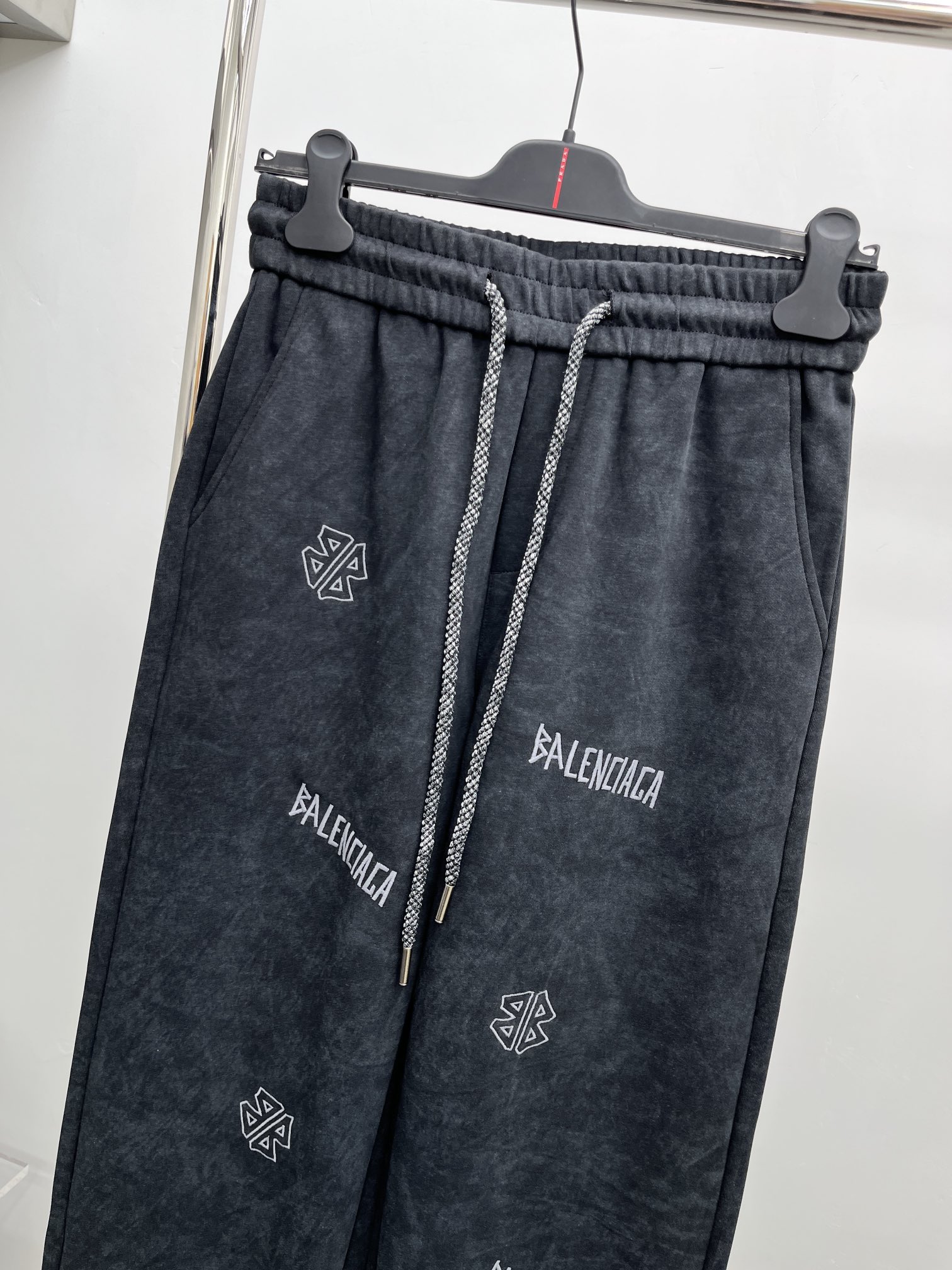 Balenciaga Basic Clothing M-l-xl