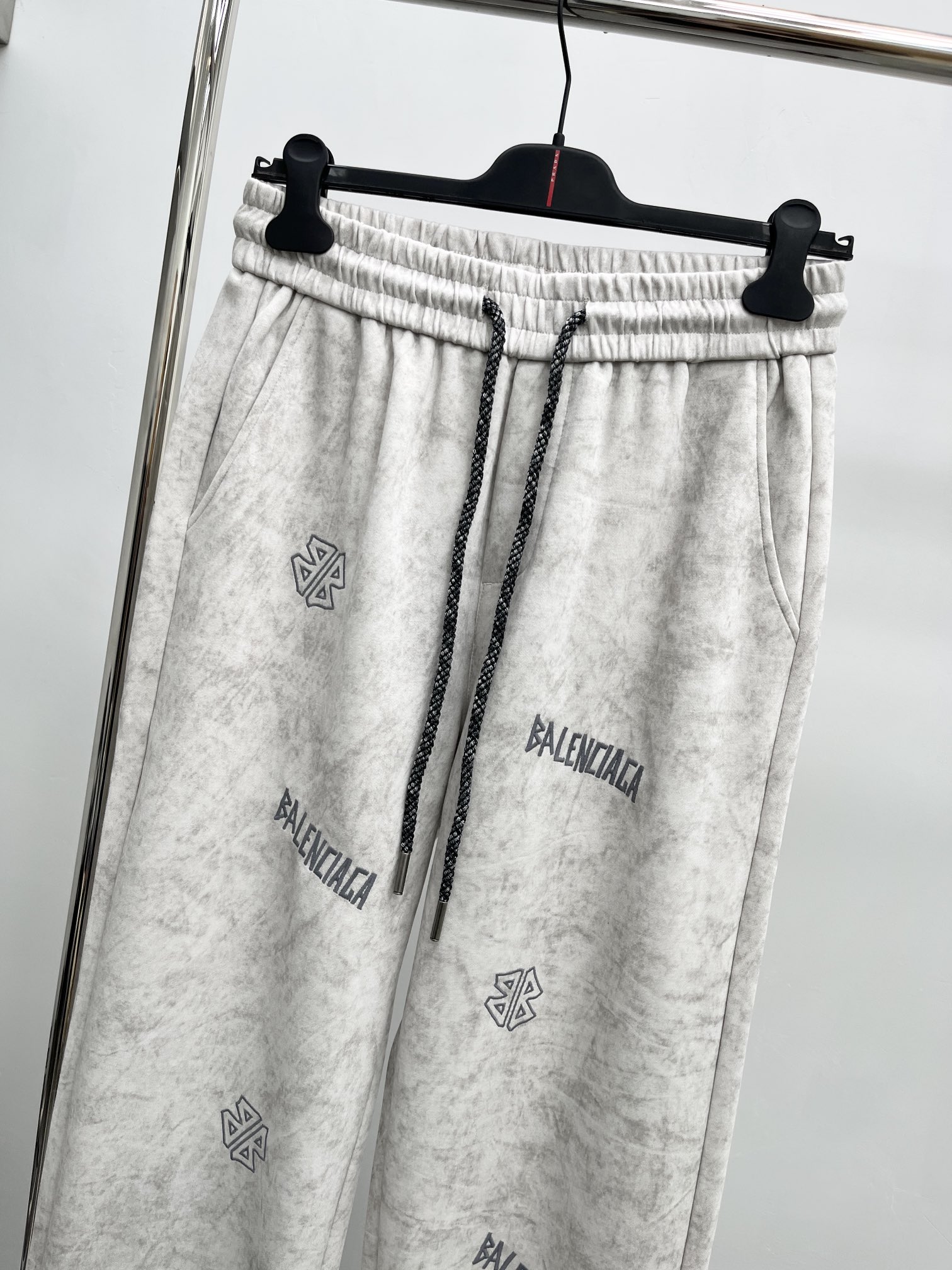 Balenciaga Basic Clothing M-l-xl
