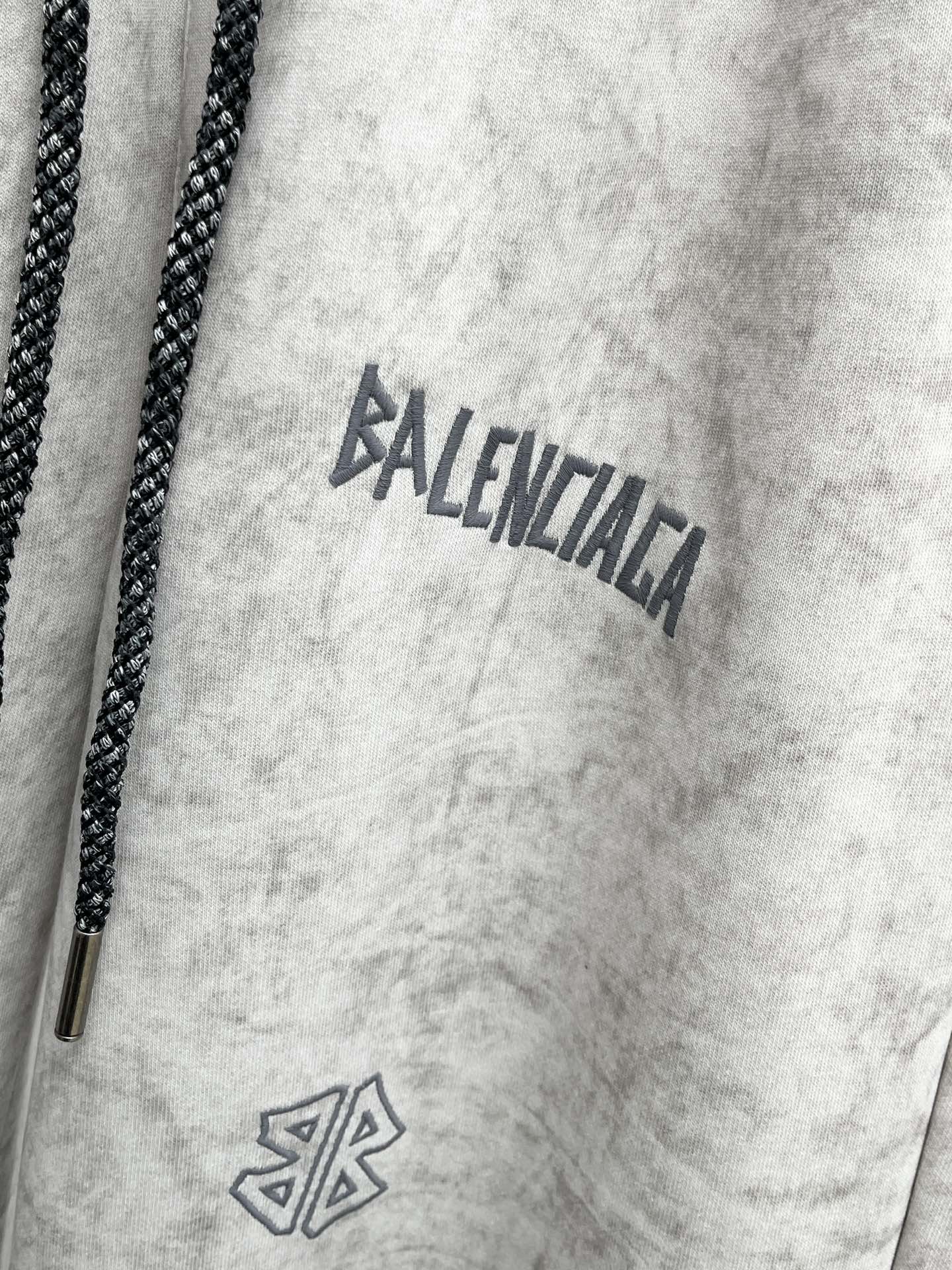 Balenciaga Basic Clothing M-l-xl