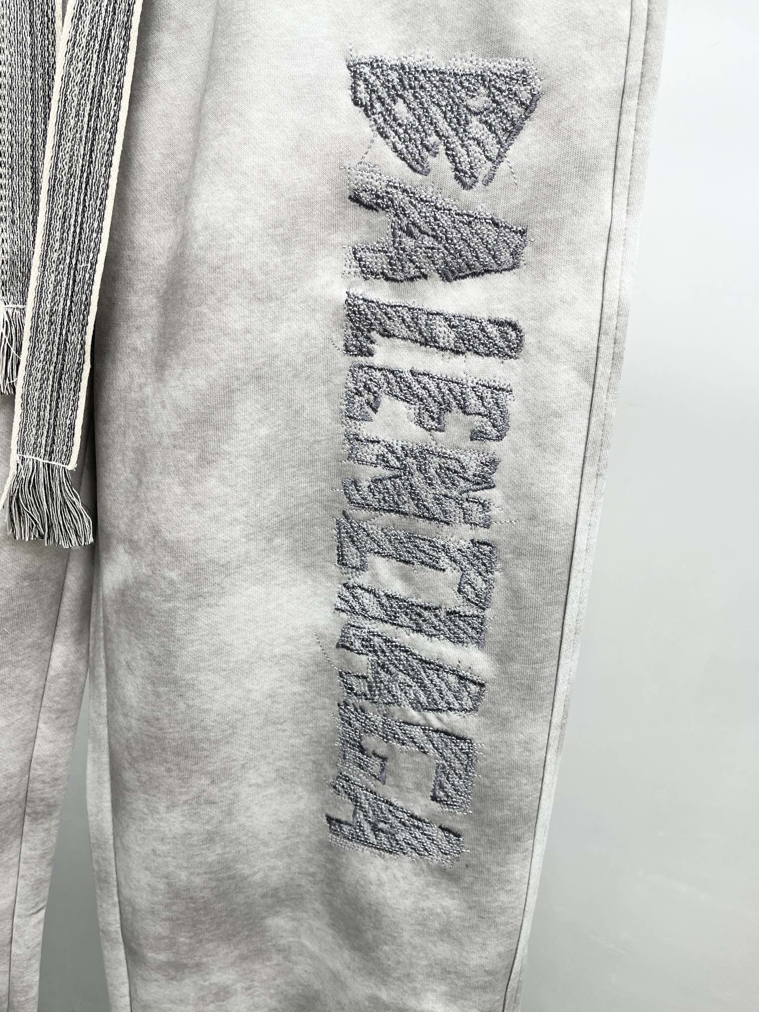 Balenciaga Basic Clothing M-l-xl