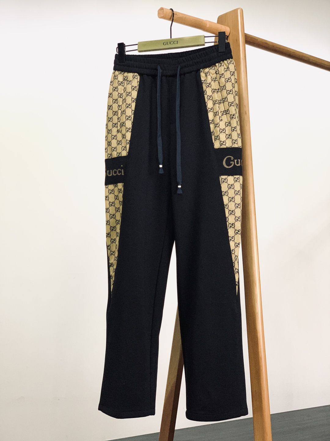 Gucci Basic Clothing S-m-xl