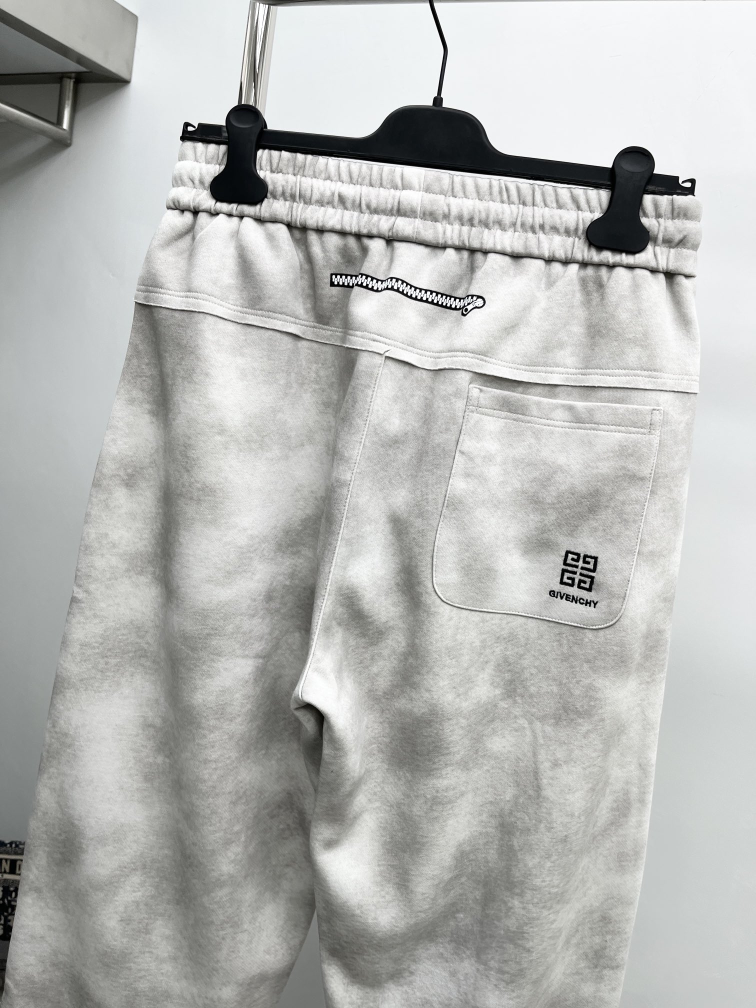 Givenchy Basic Clothing M-xl