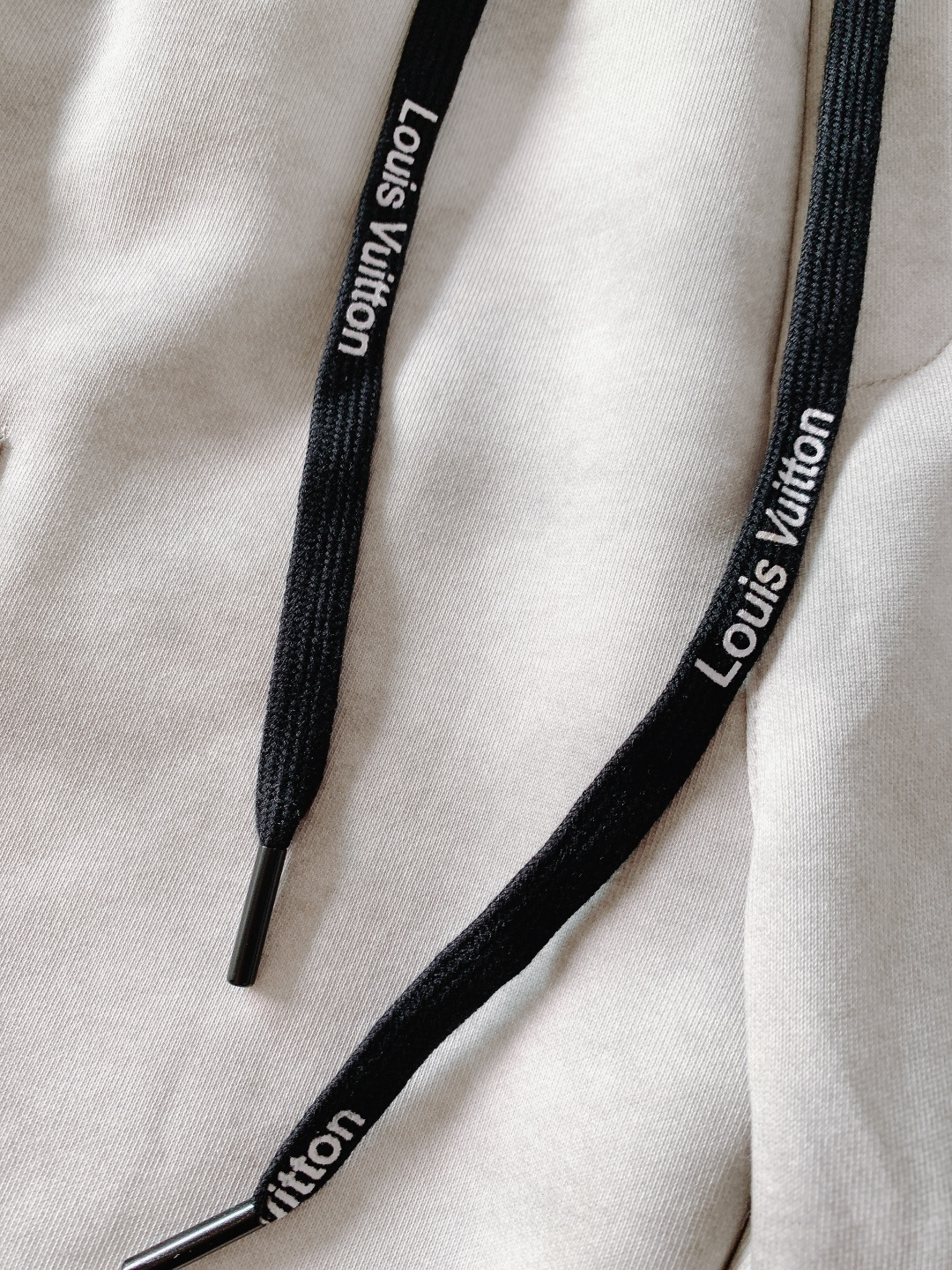 Louis Vuitton Basic Clothing S-m-l-xl