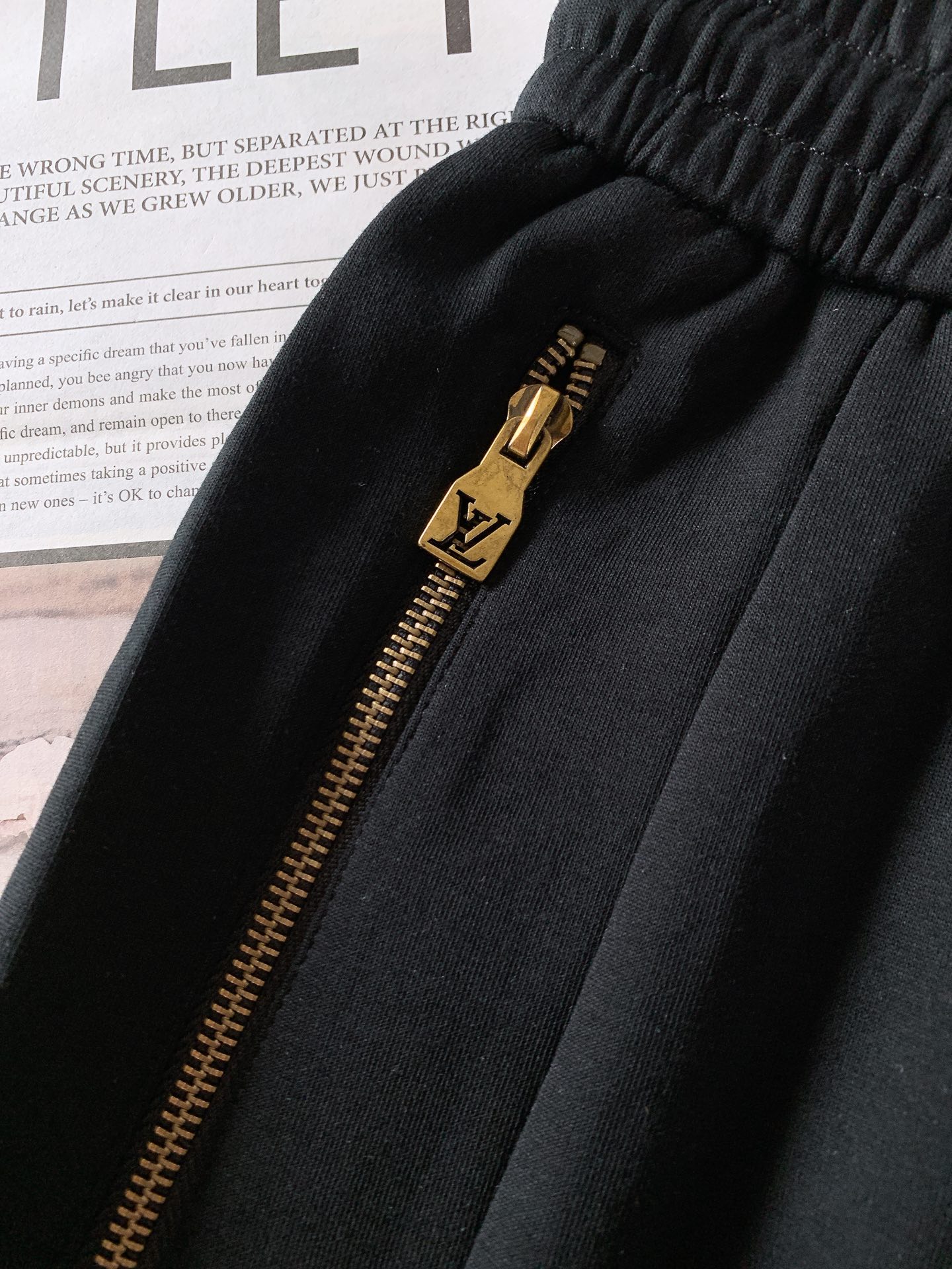 Louis Vuitton Basic Clothing S-m-l-xl