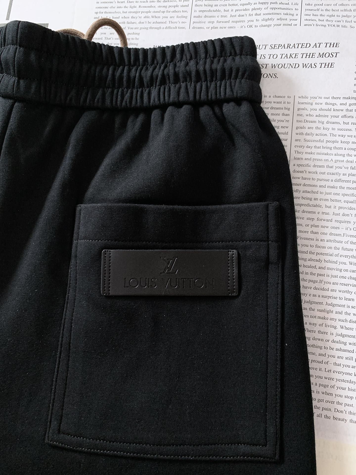 Louis Vuitton Basic Clothing S-m-l-xl