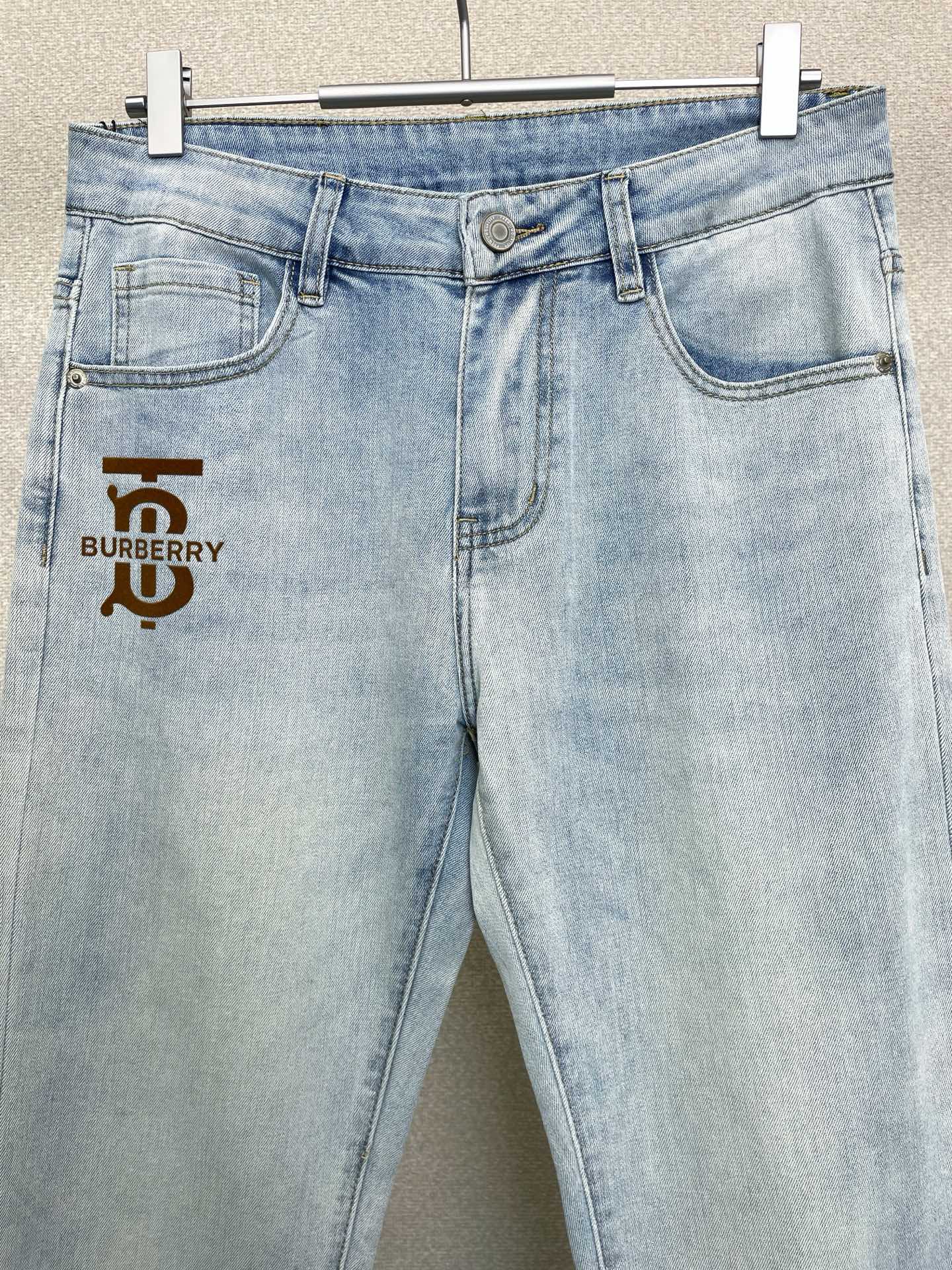 Burberry Jeans