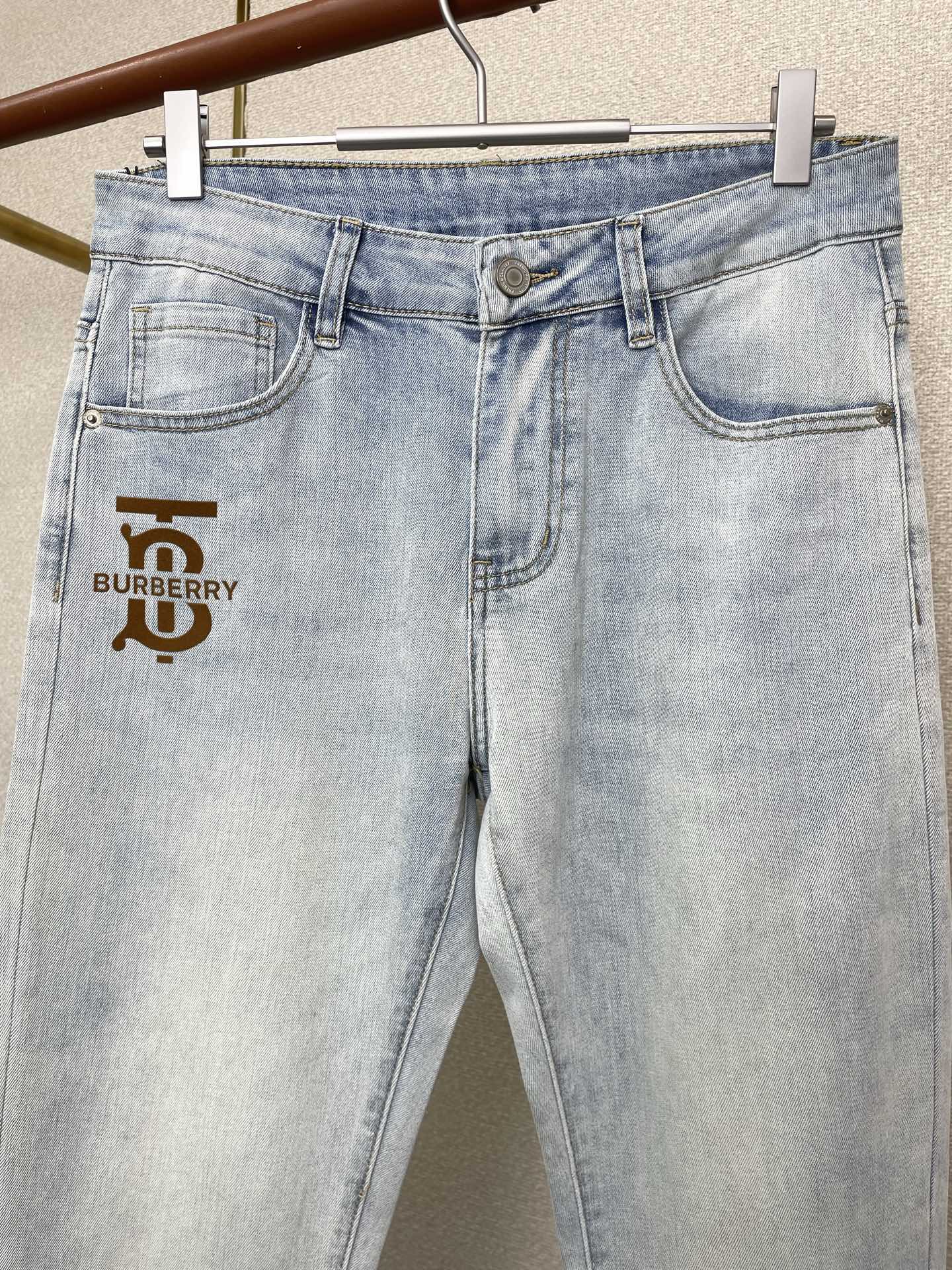 Burberry Jeans