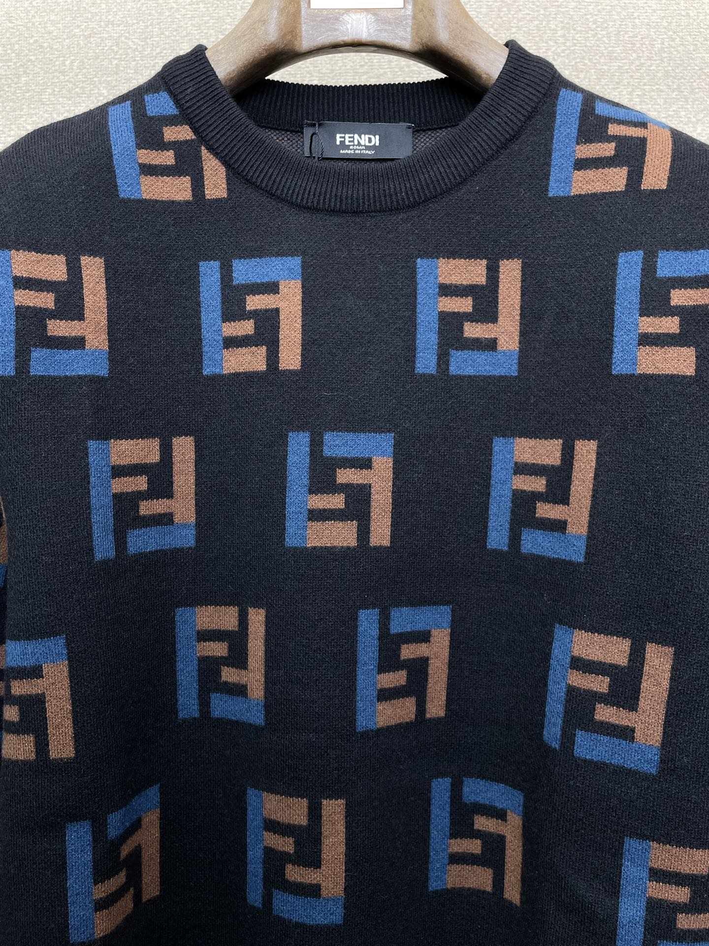 Fendi Male Basic Clothing S-xl