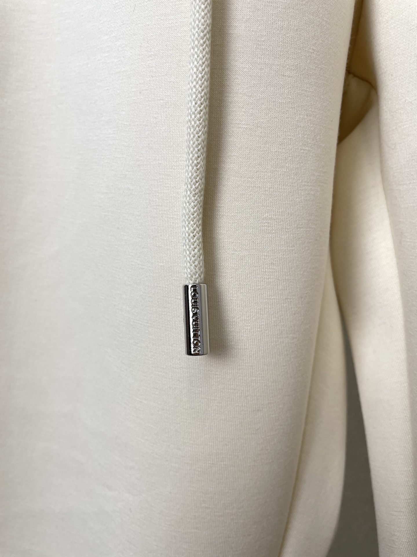 Louis Vuitton Basic Clothing S-m-l-xl