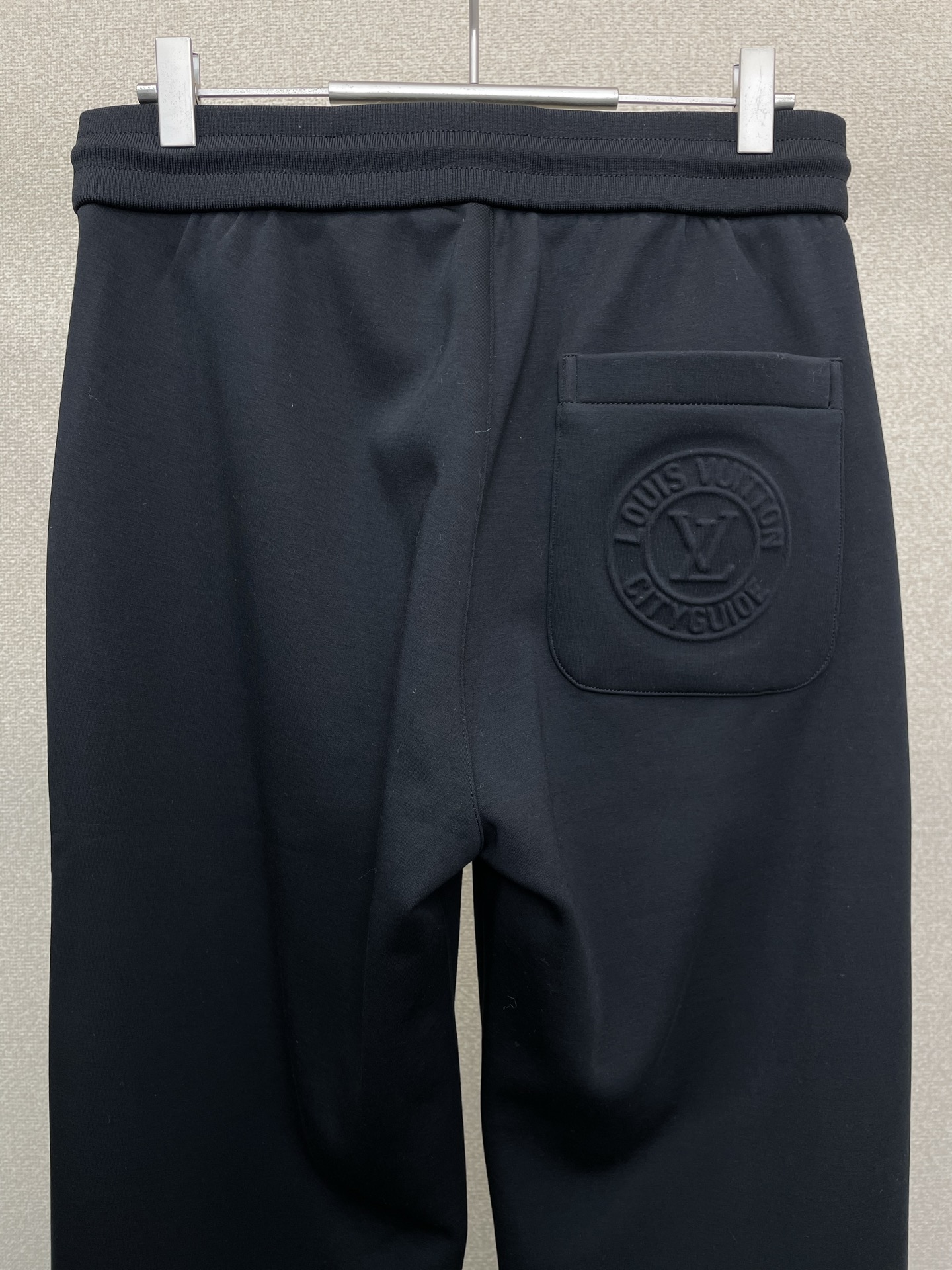 Louis Vuitton Basic Clothing S-m-l-xl