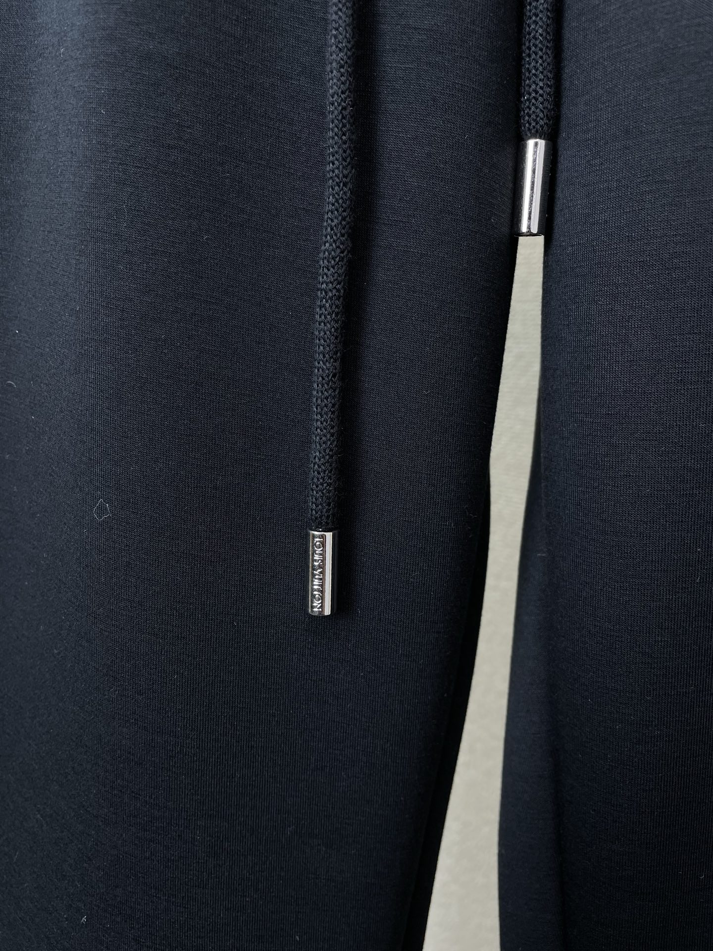 Louis Vuitton Basic Clothing S-m-l-xl