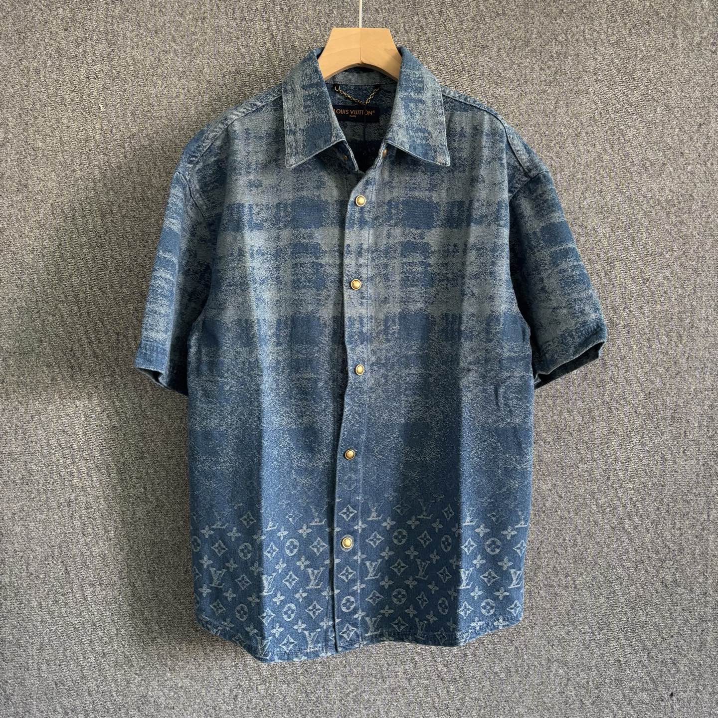 Louis Vuitton Couple Shirt S-m-l-xl