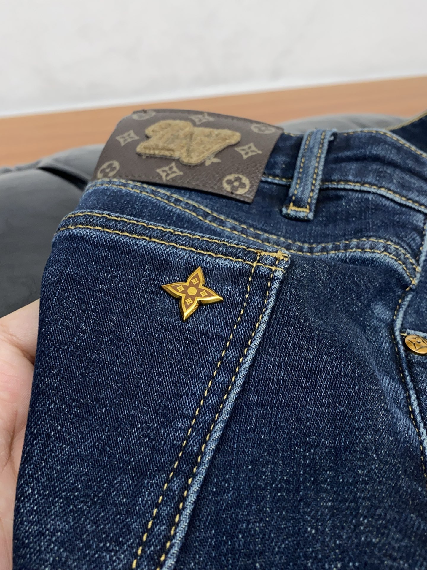 Louis Vuitton Jeans Knitted Slim Fit