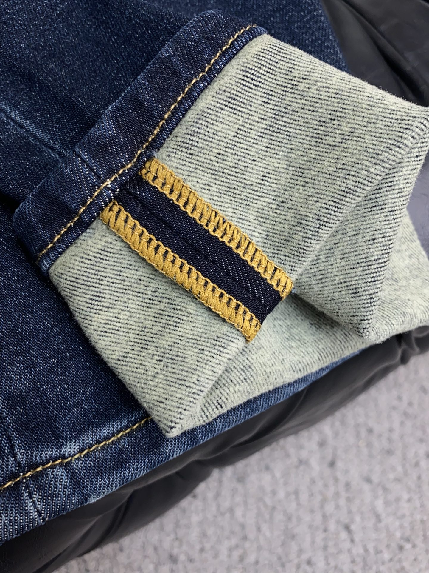Louis Vuitton Jeans Knitted Slim Fit
