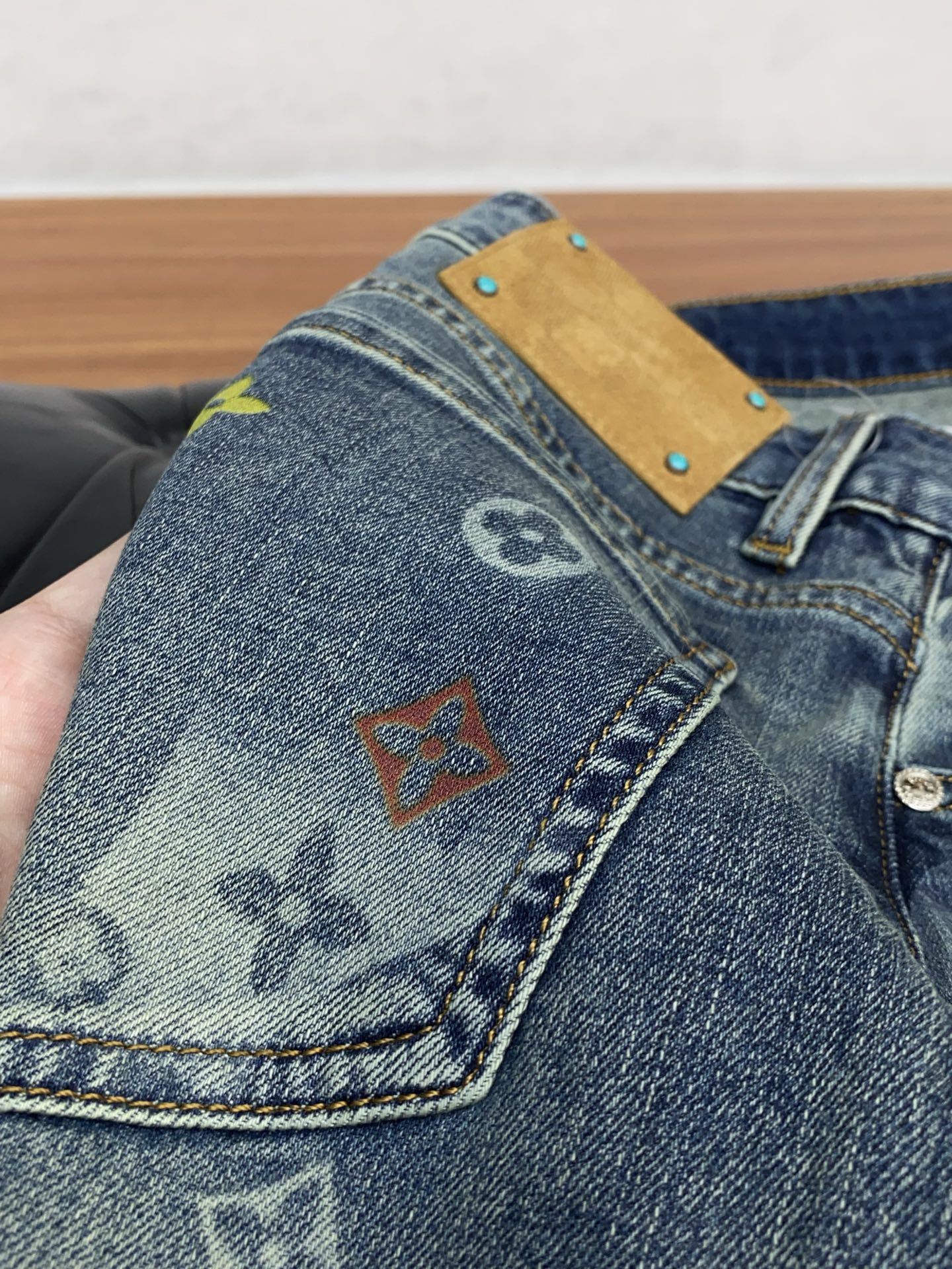 Louis Vuitton Jeans
