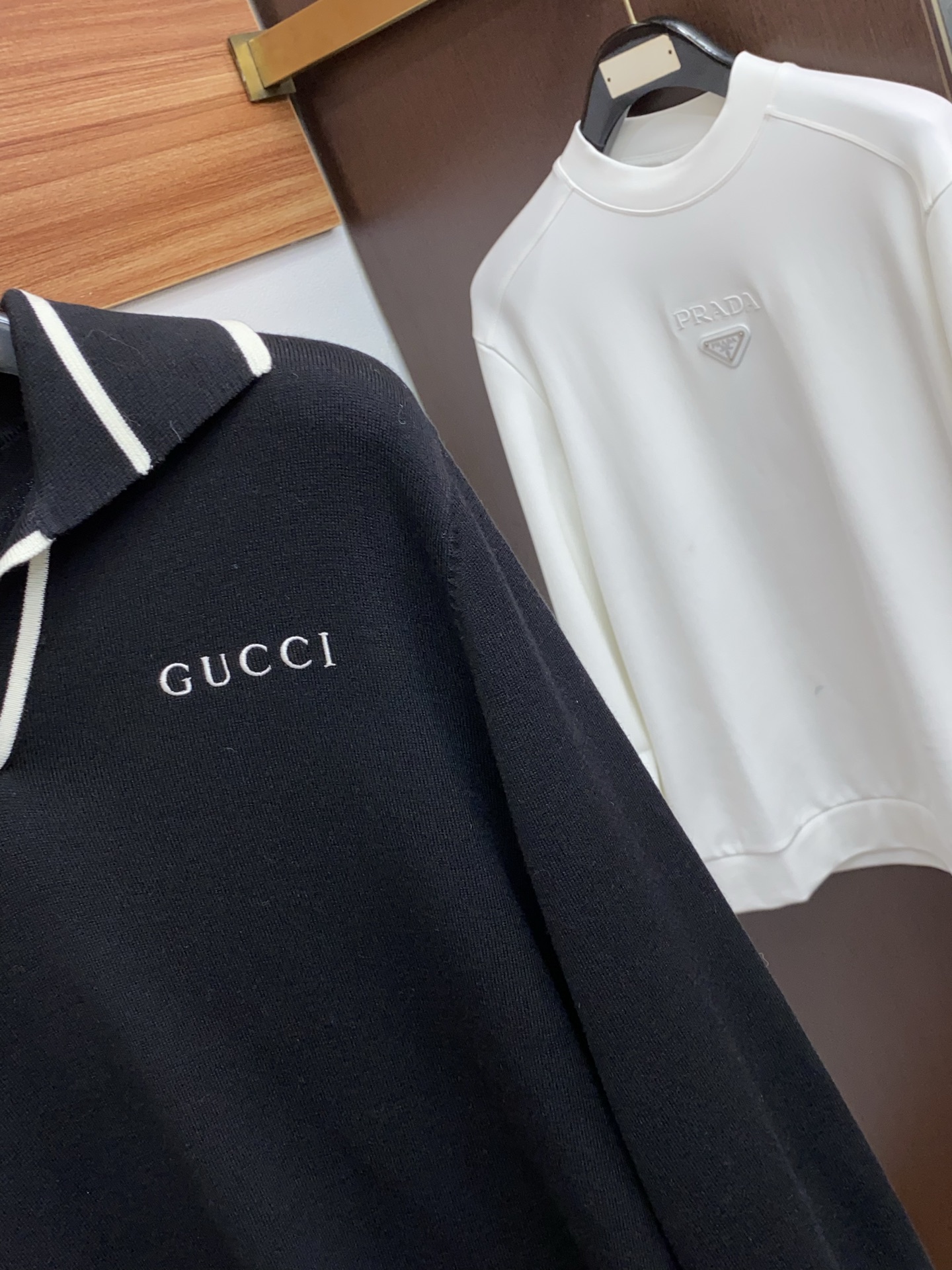 Gucci Basic Clothing Wool M-l-xl