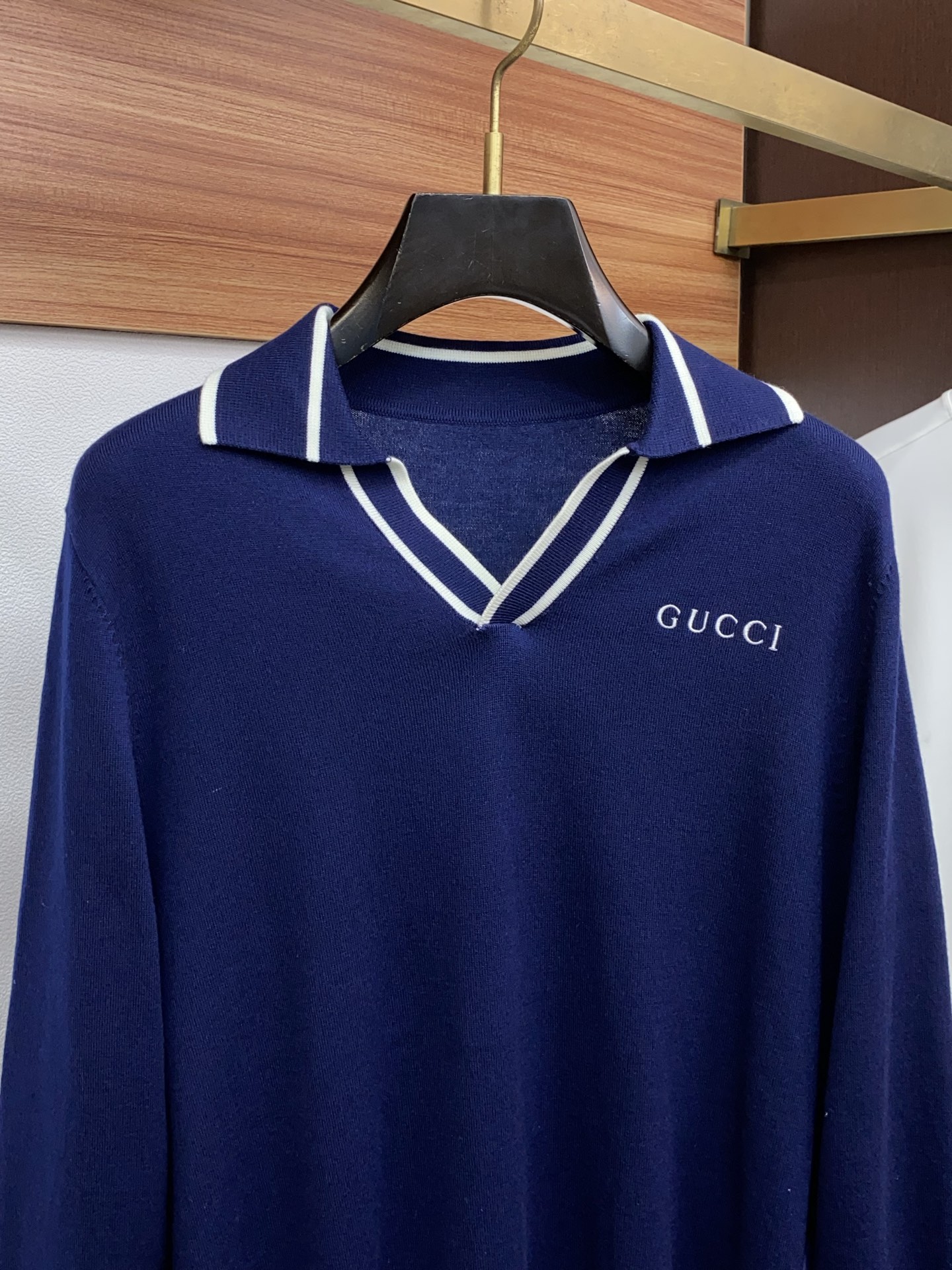 Gucci Basic Clothing Wool M-l-xl