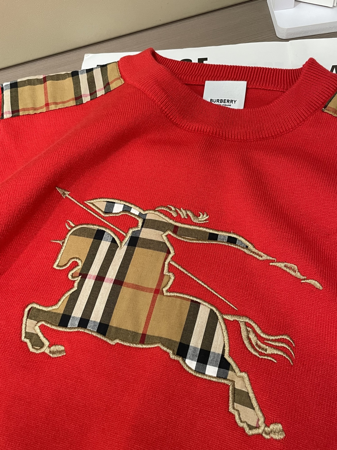 Burberry Basic Clothing Wool M-xl