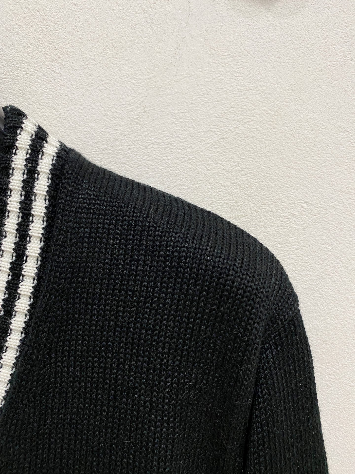 Prada Basic Clothing Wool M-xl