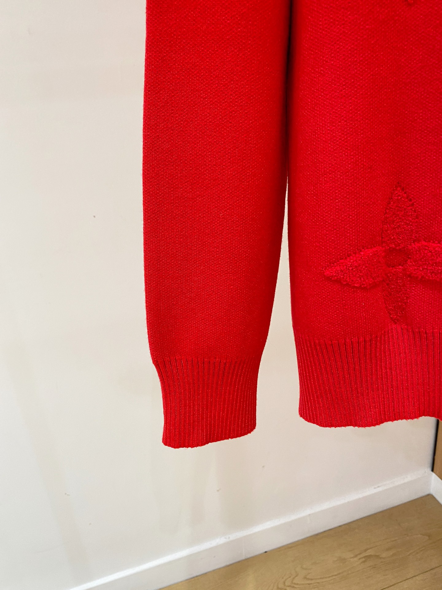 Louis Vuitton Basic Clothing Wool M-l-xl