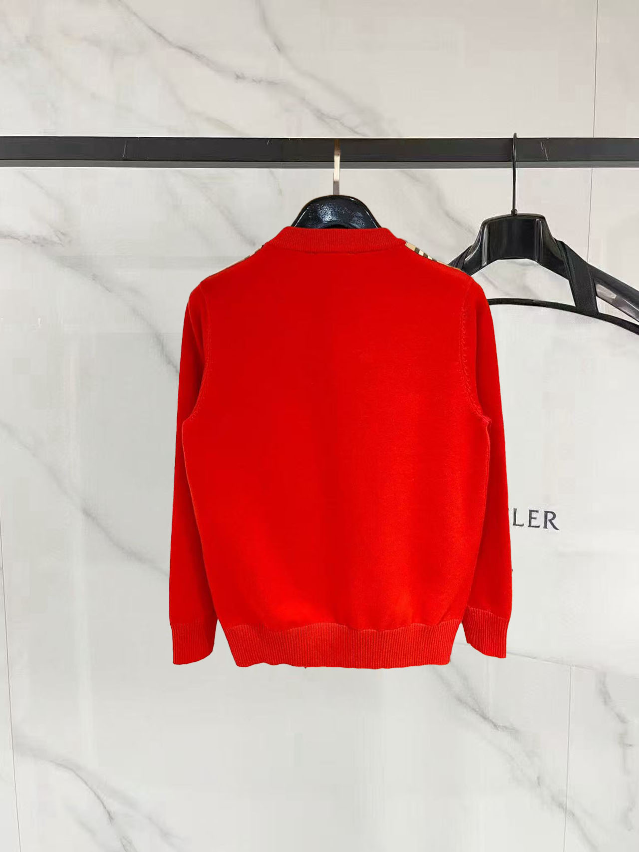 Burberry Basic Clothing Wool M-xl