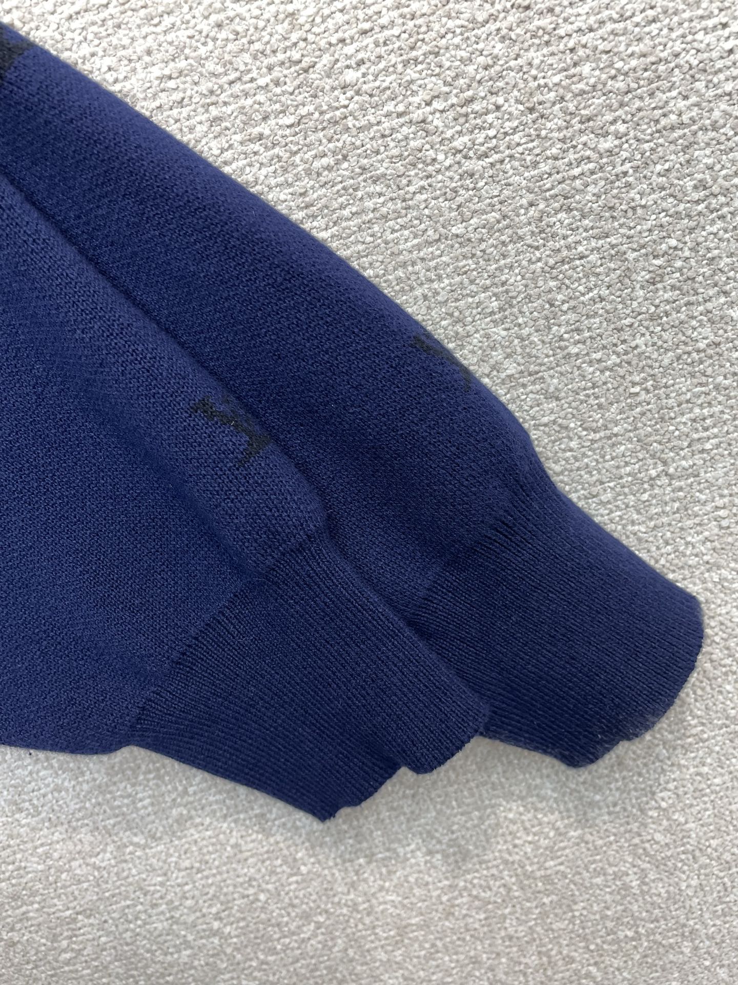 Louis Vuitton Male Basic Clothing Knitted S-l-xl