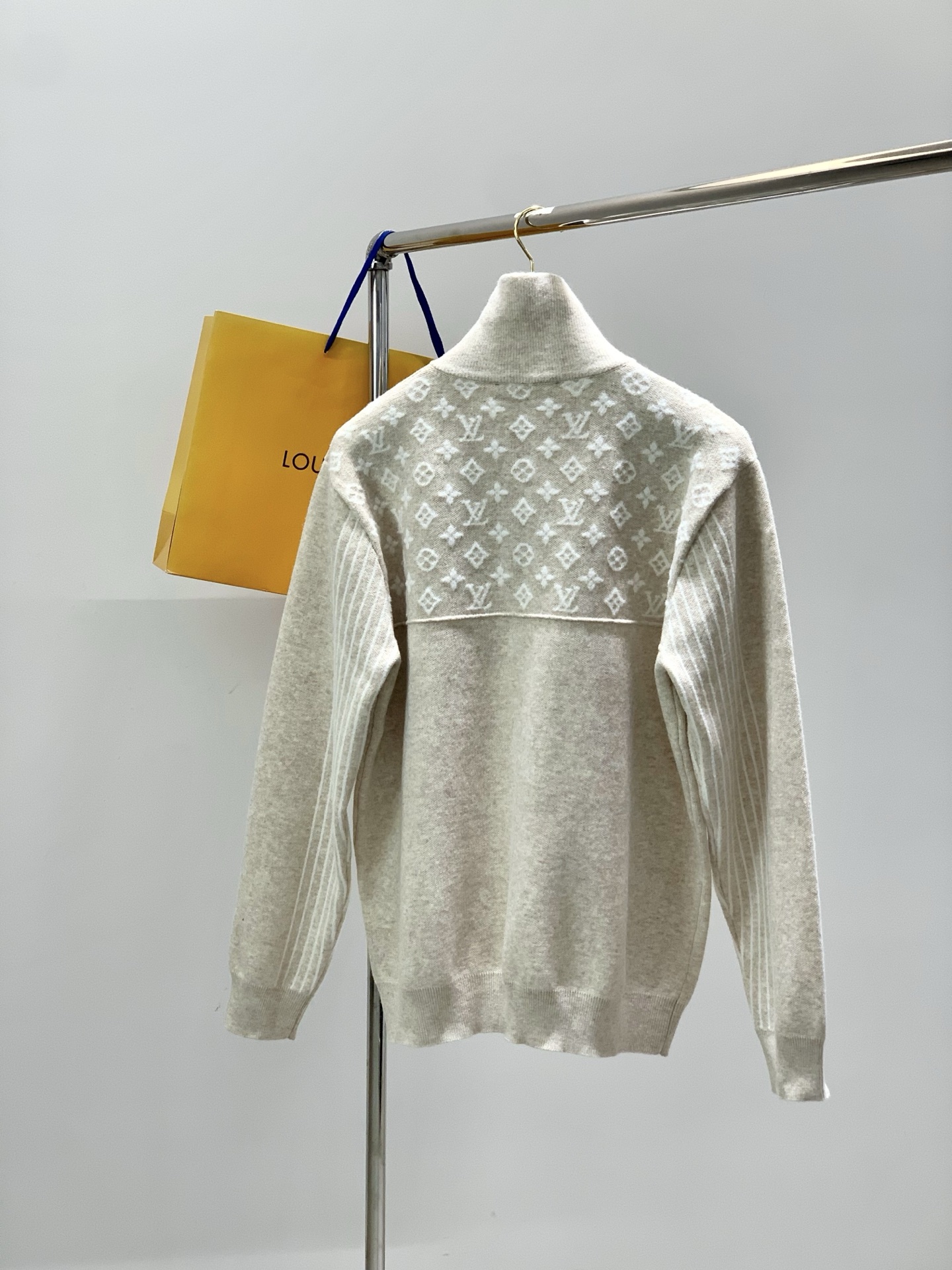 Louis Vuitton Basic Clothing Knitted S-l-xl
