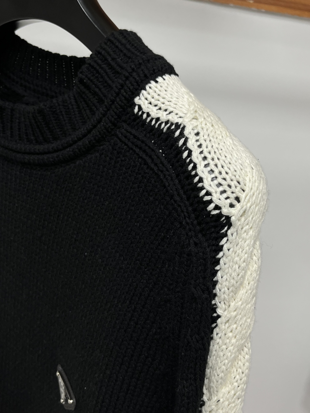 Prada Basic Clothing Wool M-l-xl