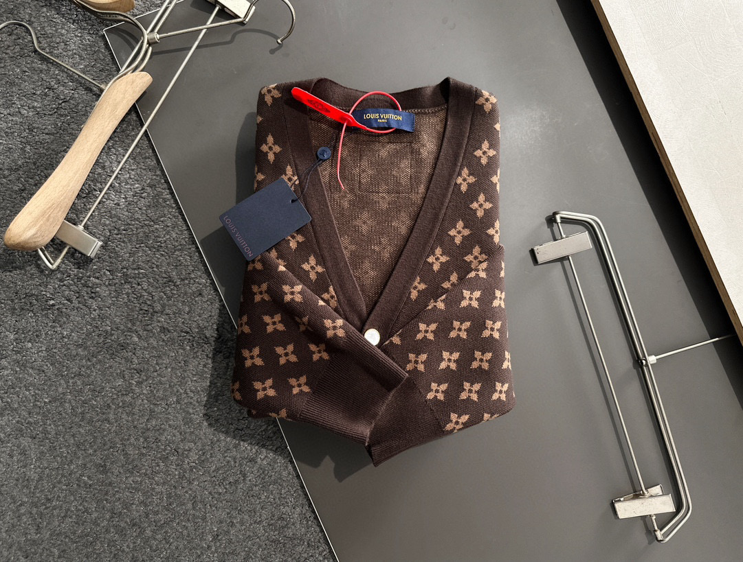 Louis Vuitton Couple Basic Clothing Wool Brown S-m-l-xl