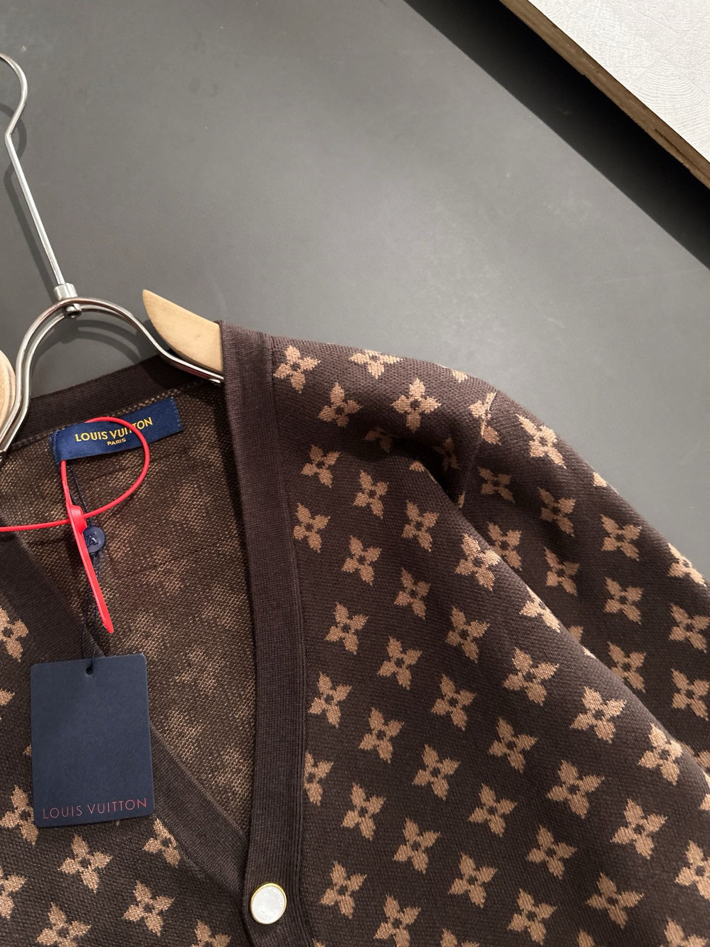 Louis Vuitton Couple Basic Clothing Wool Brown S-m-l-xl