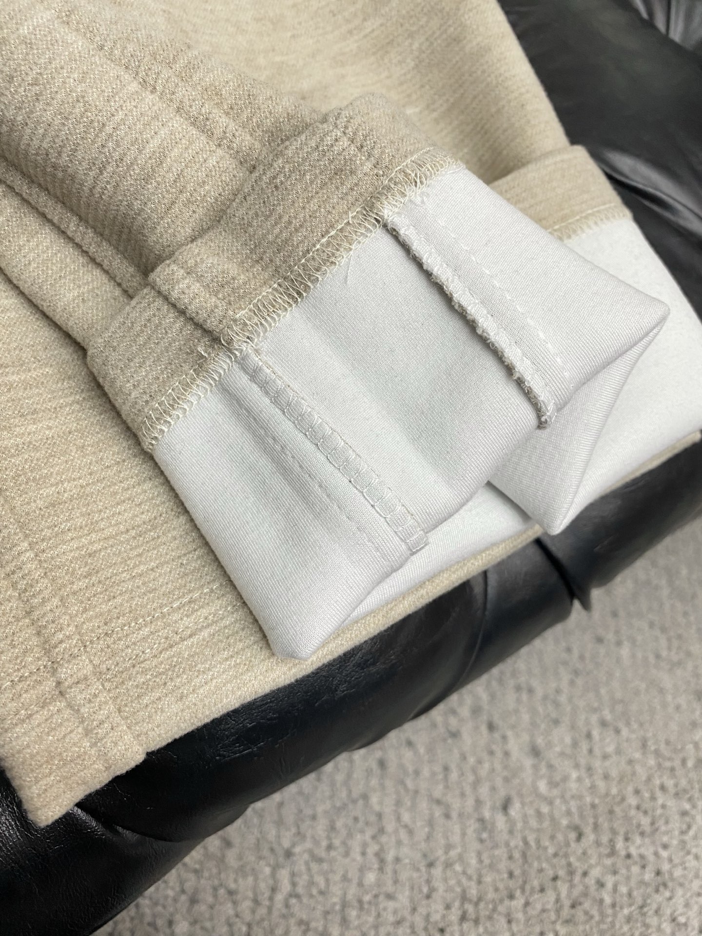 Louis Vuitton Basic Clothing M-l-xl