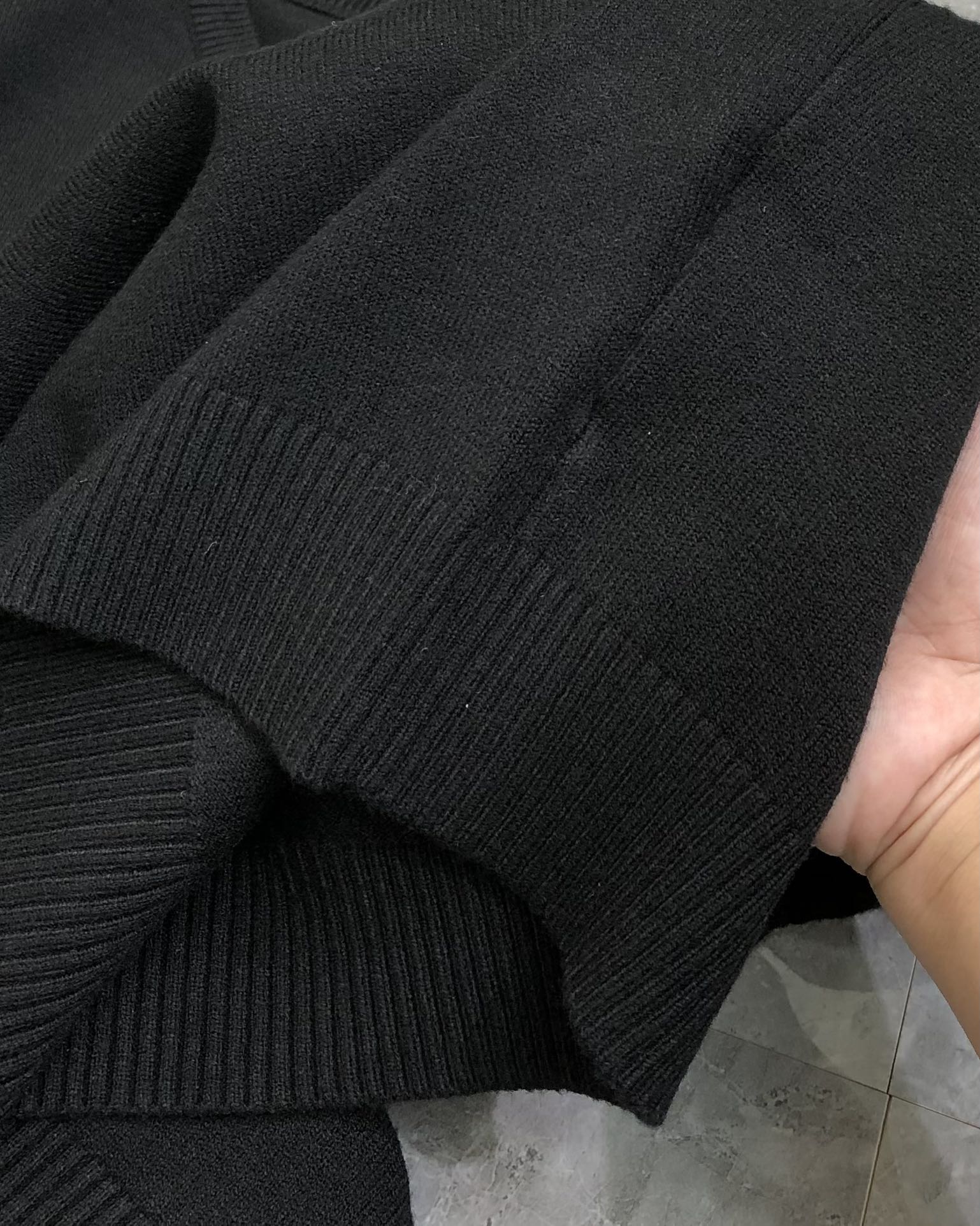 Prada Male Basic Clothing Wool Black M-l-xl