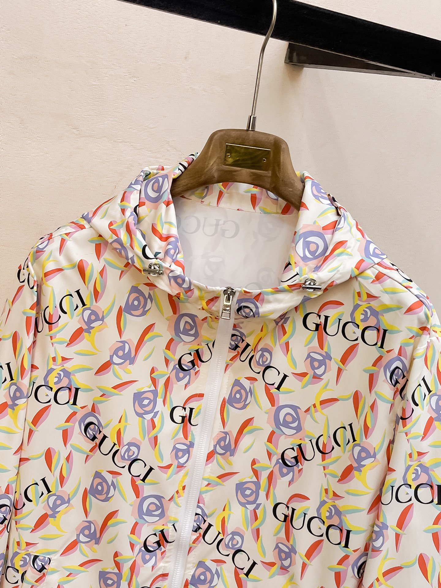 Gucci Basic Clothing M-l-xl-175140