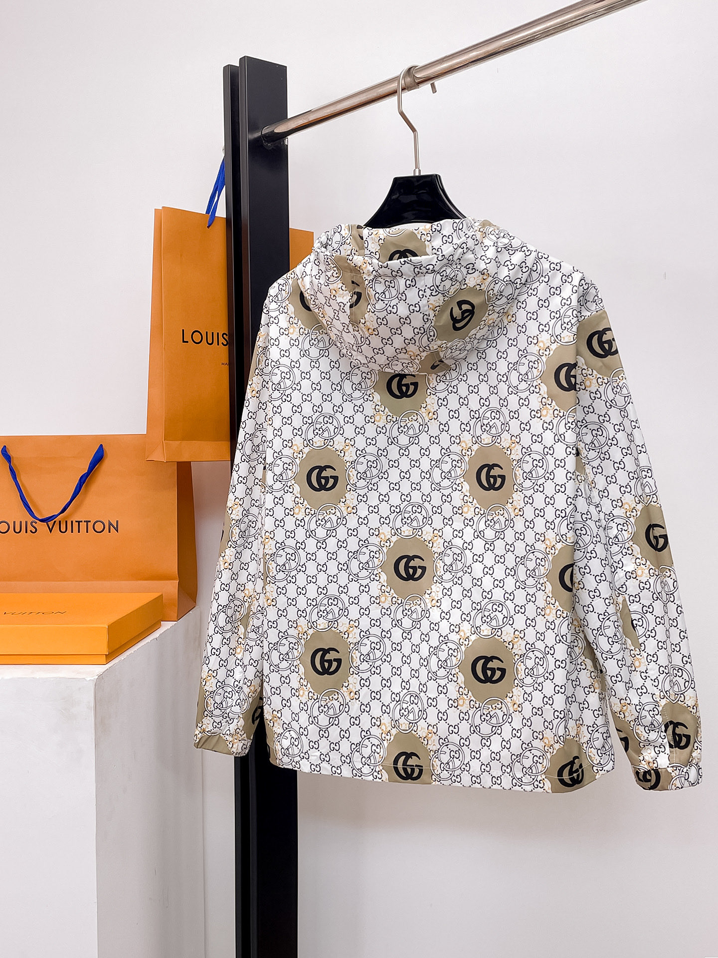 Gucci Basic Clothing M-l-xl-175140