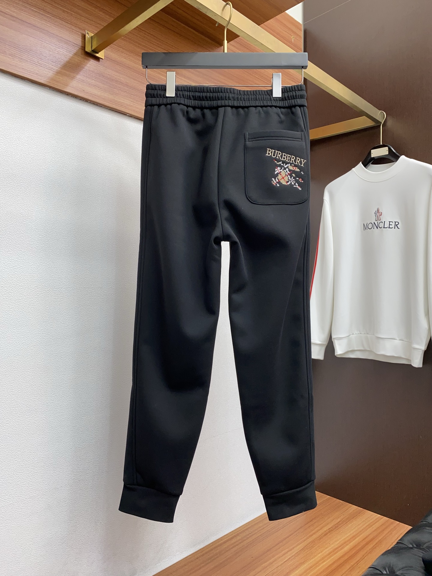 Burberry Basic Clothing M-l-xl