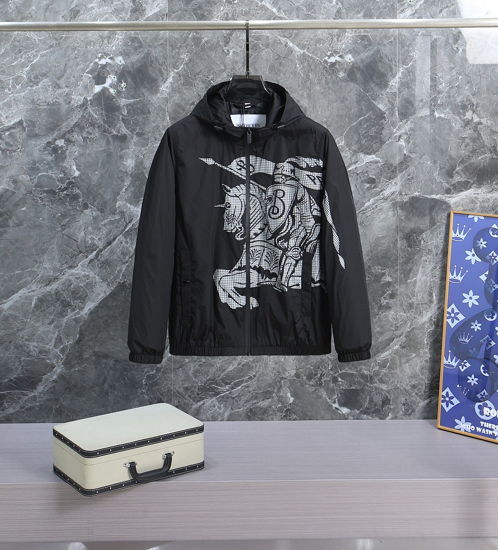 Burberry Male Jacket Slim Fit S-50