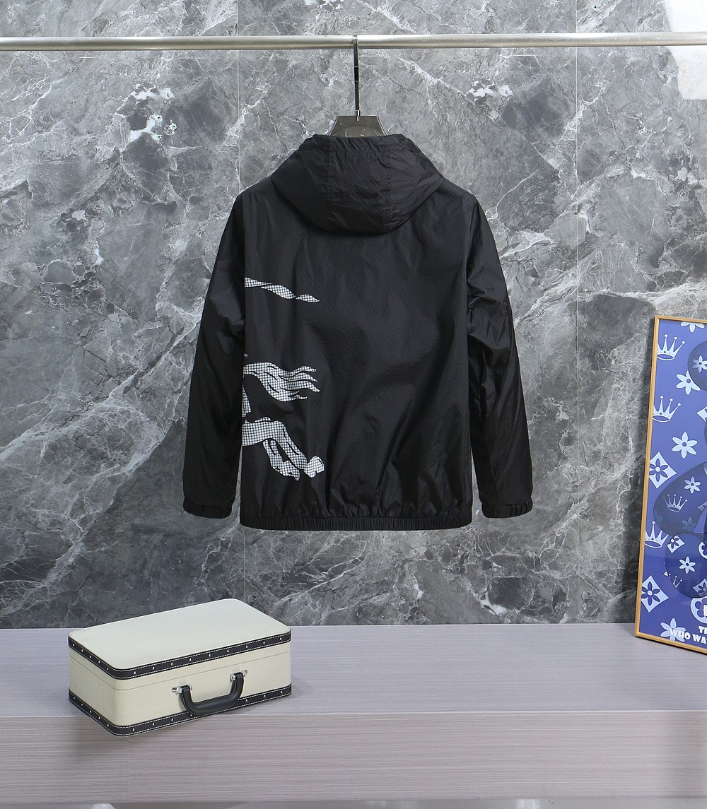 Burberry Male Jacket Slim Fit S-50