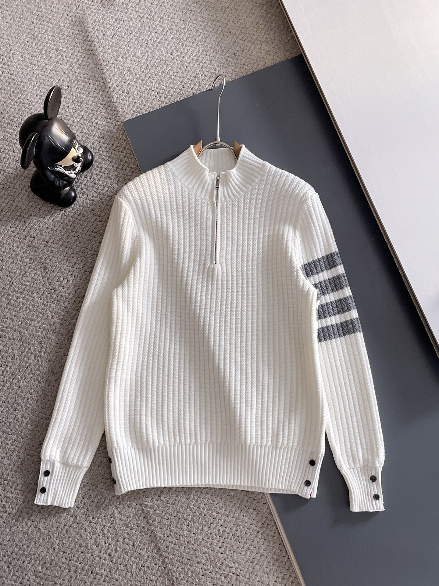 Basic Clothing Wool M-xl