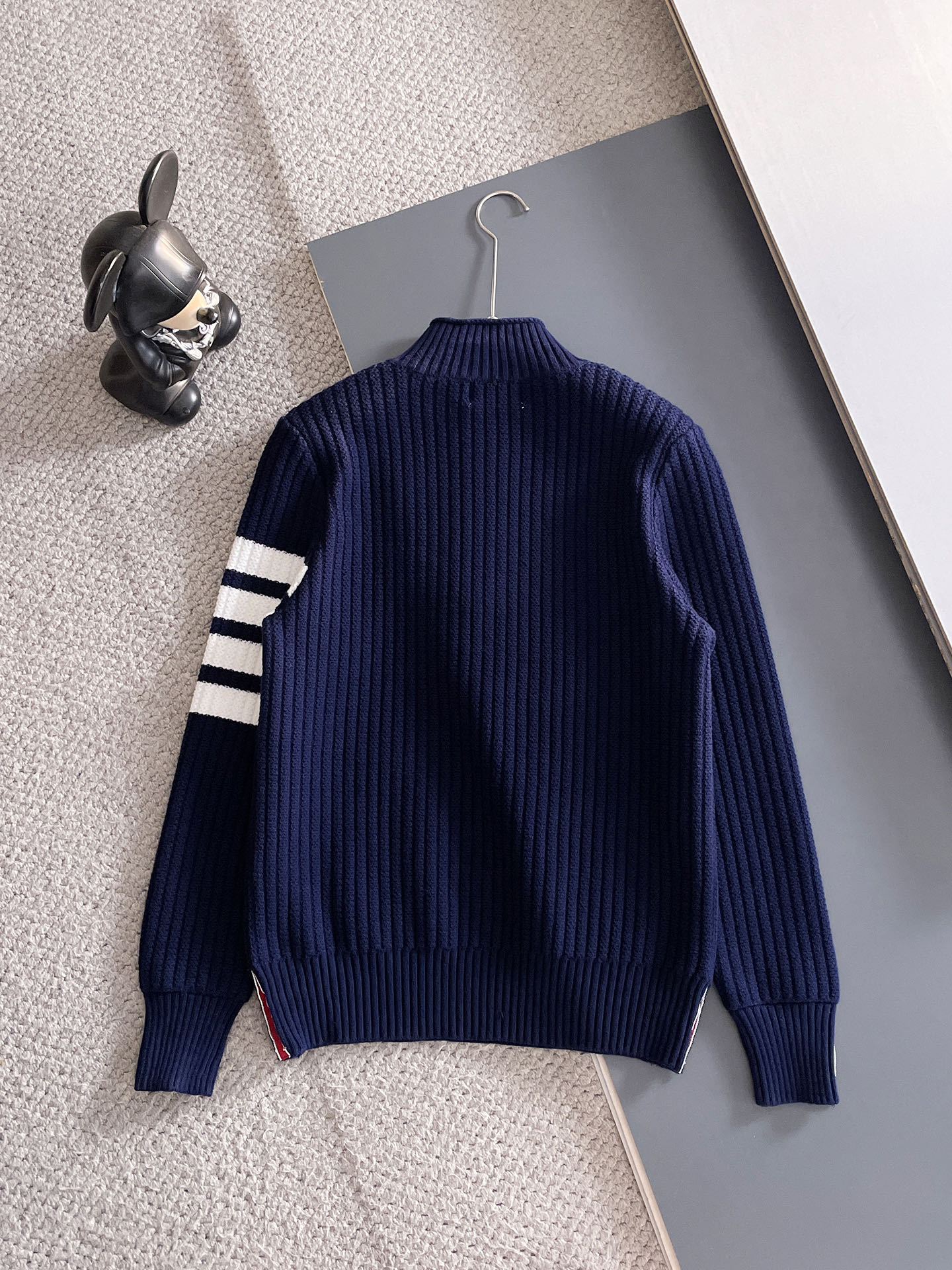 Basic Clothing Wool M-xl