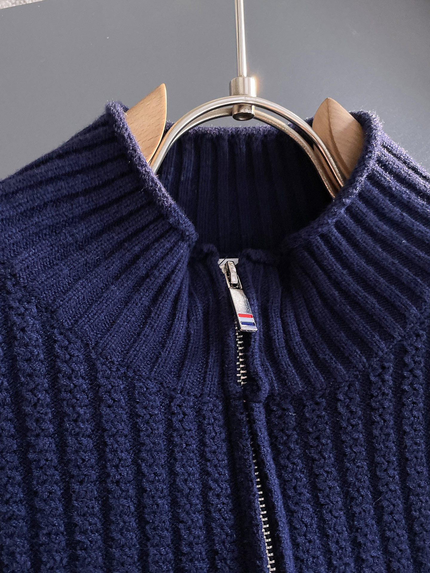 Basic Clothing Wool M-xl