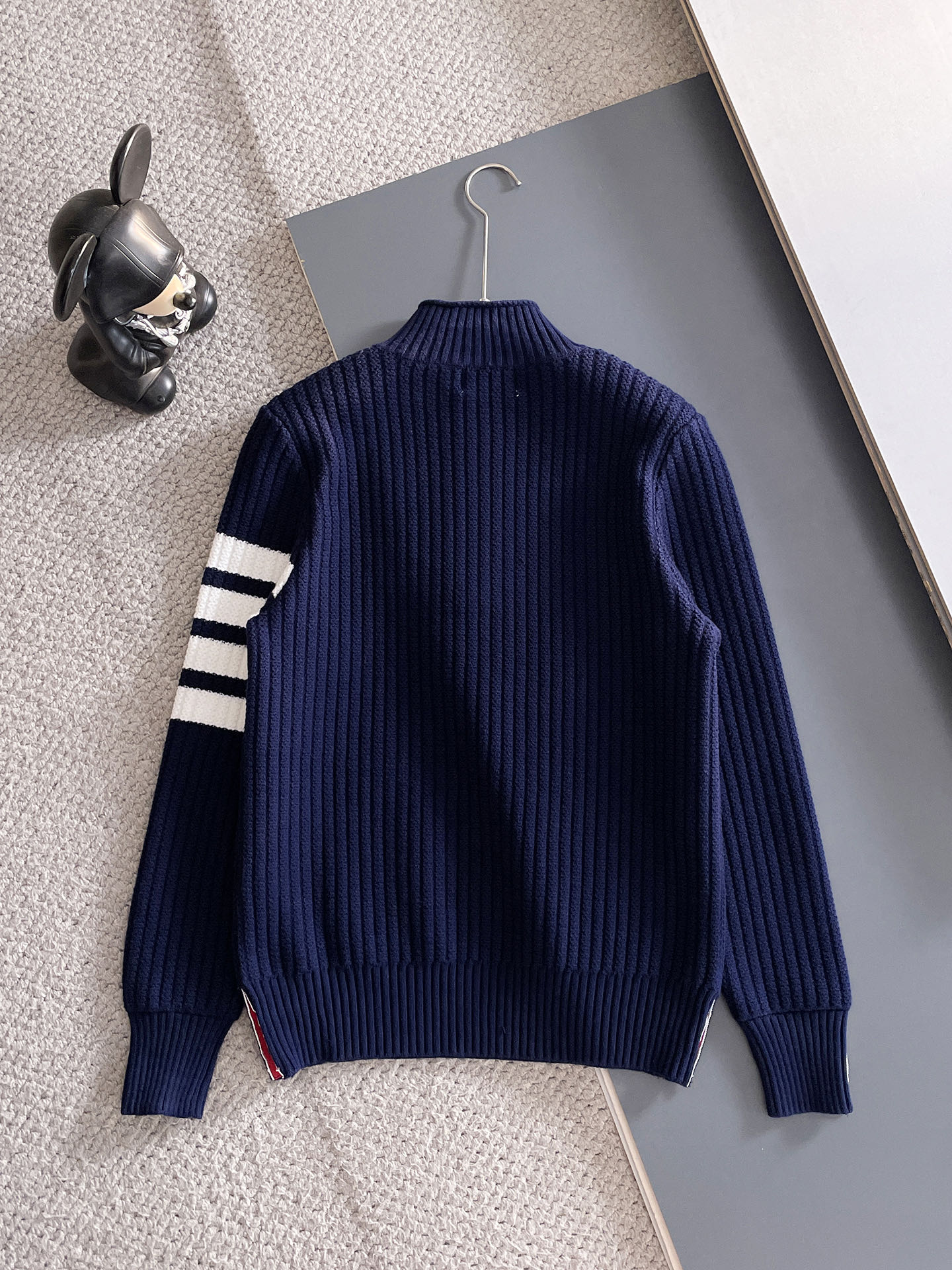 Basic Clothing Wool M-xl