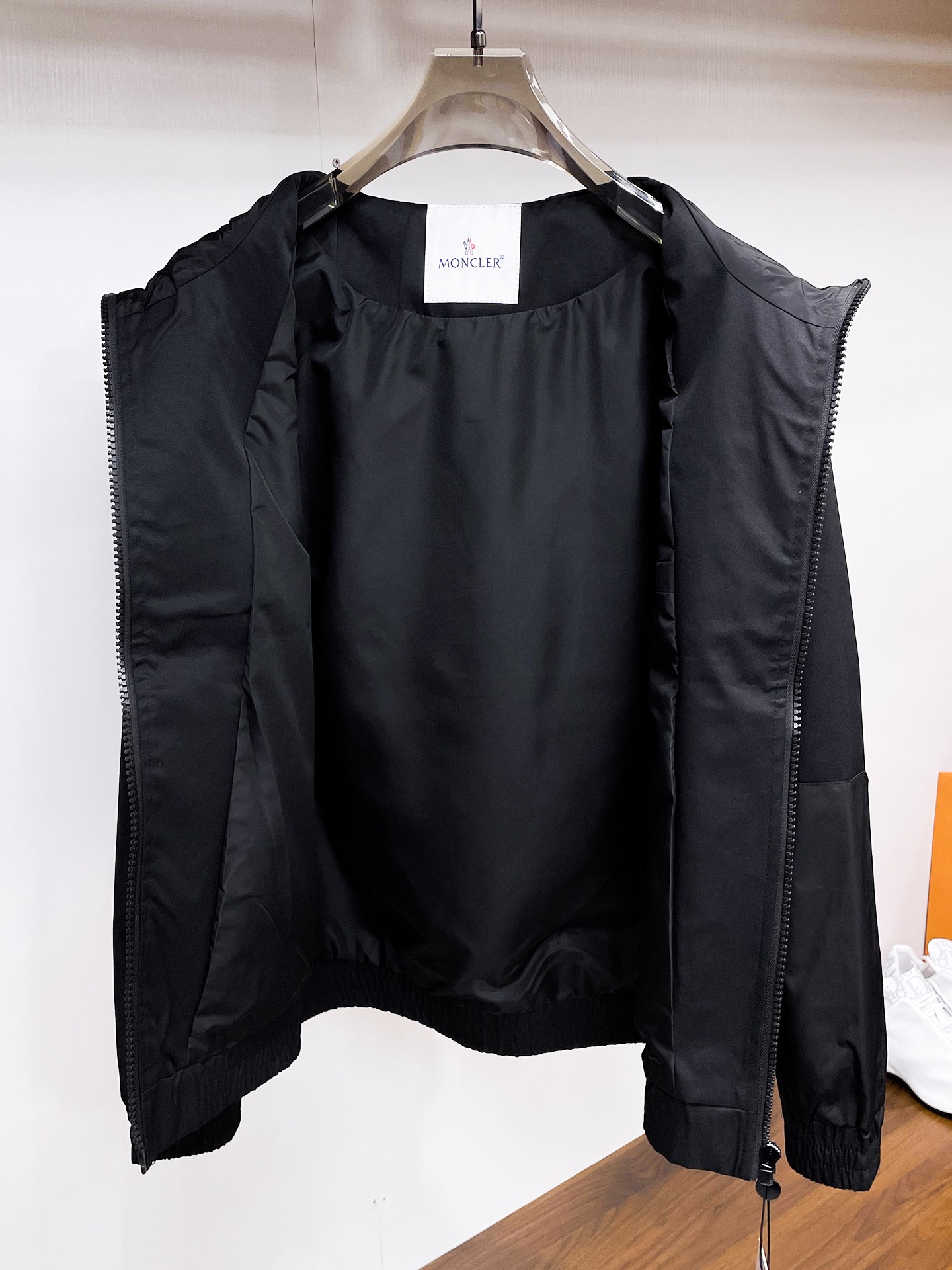 Moncler Jacket M-l-xl