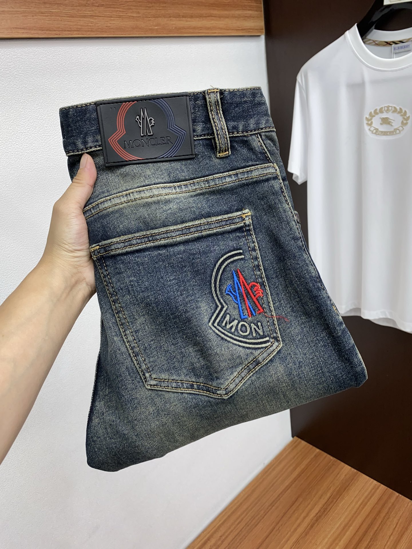 Moncler Jeans Knitted Slim Fit M-l