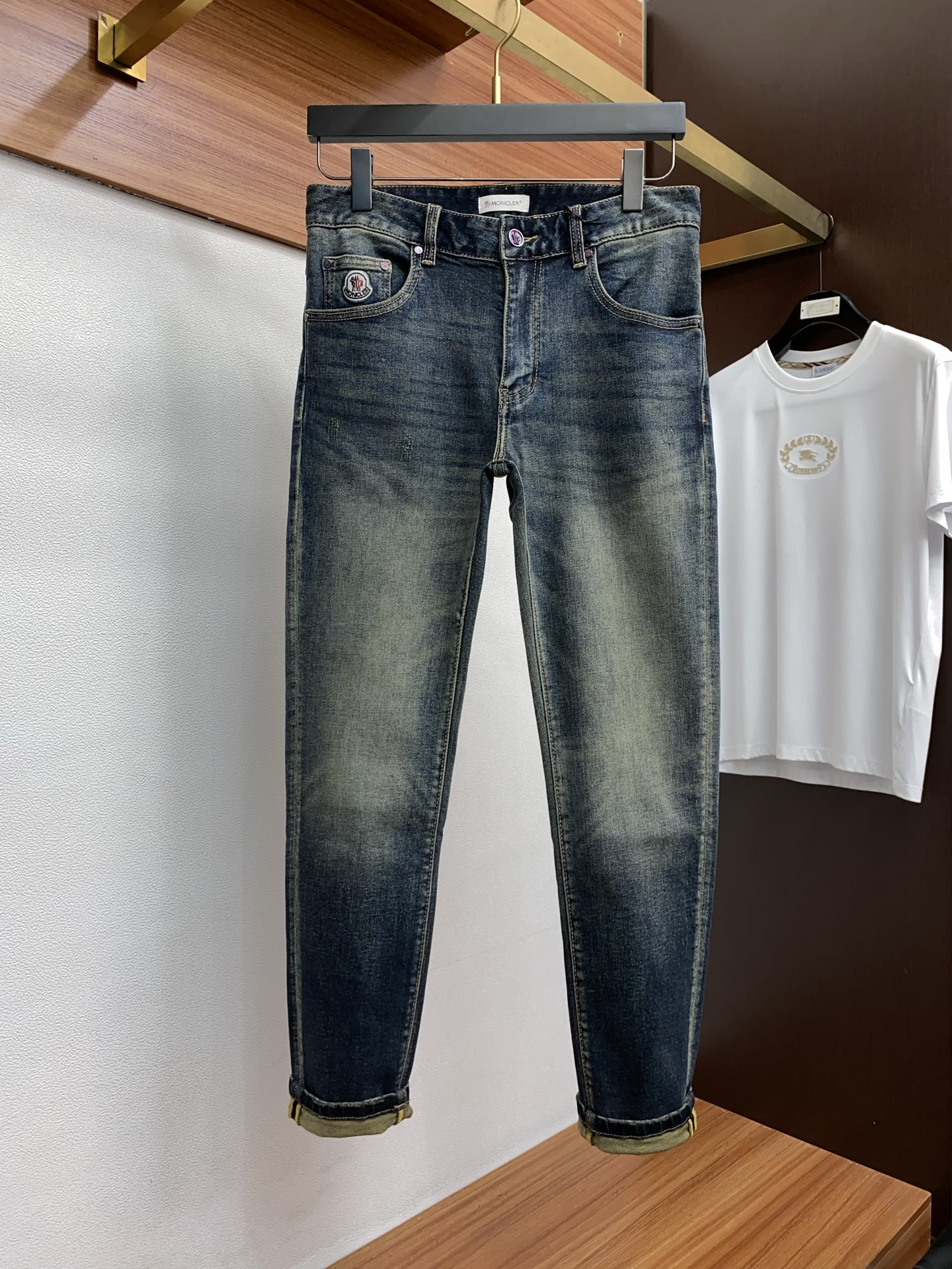 Moncler Jeans Knitted Slim Fit M-l