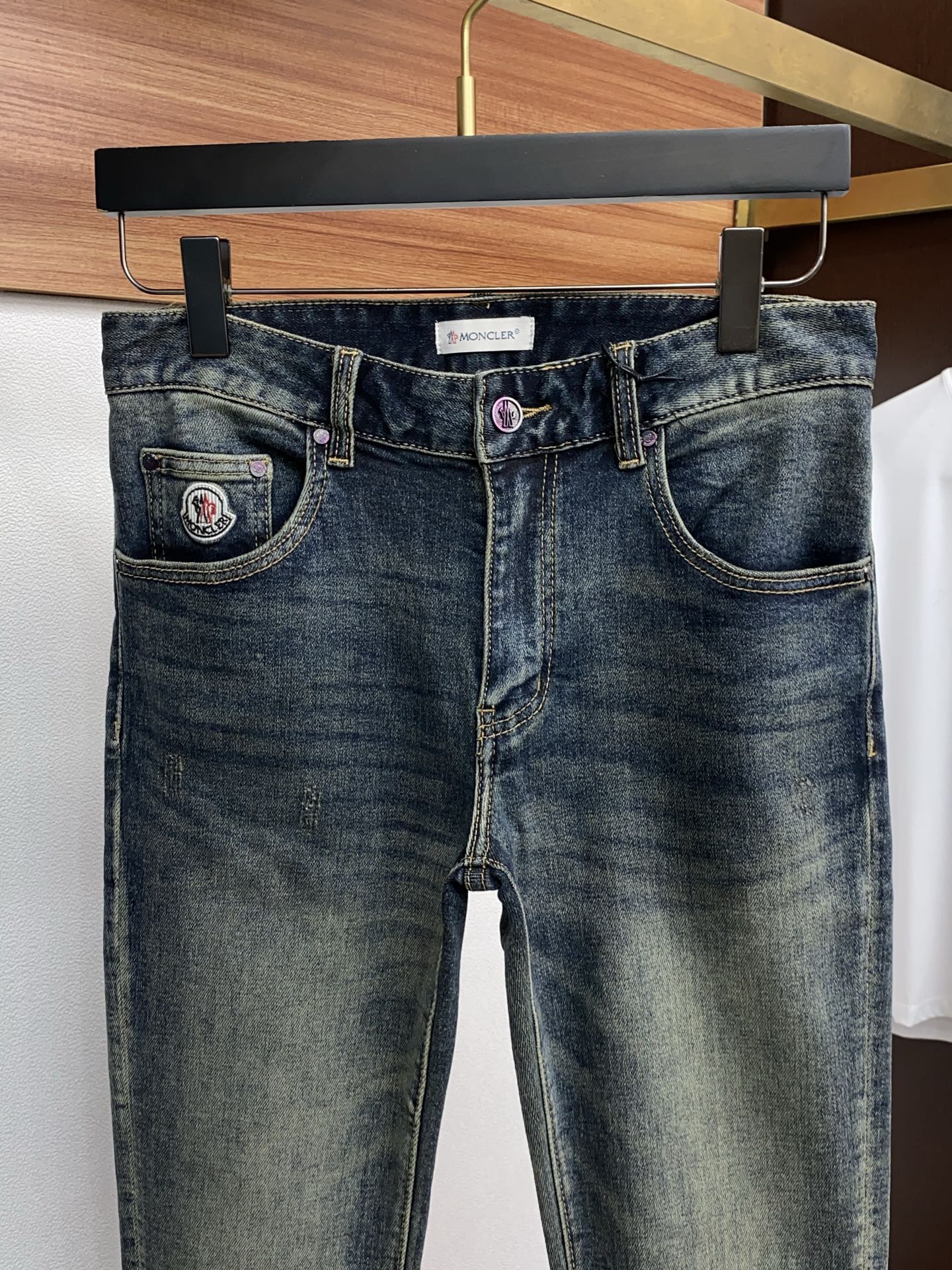 Moncler Jeans Knitted Slim Fit M-l