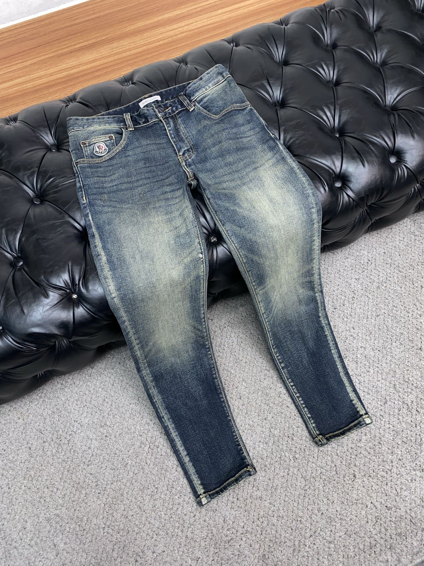 Moncler Jeans Knitted Slim Fit M-l