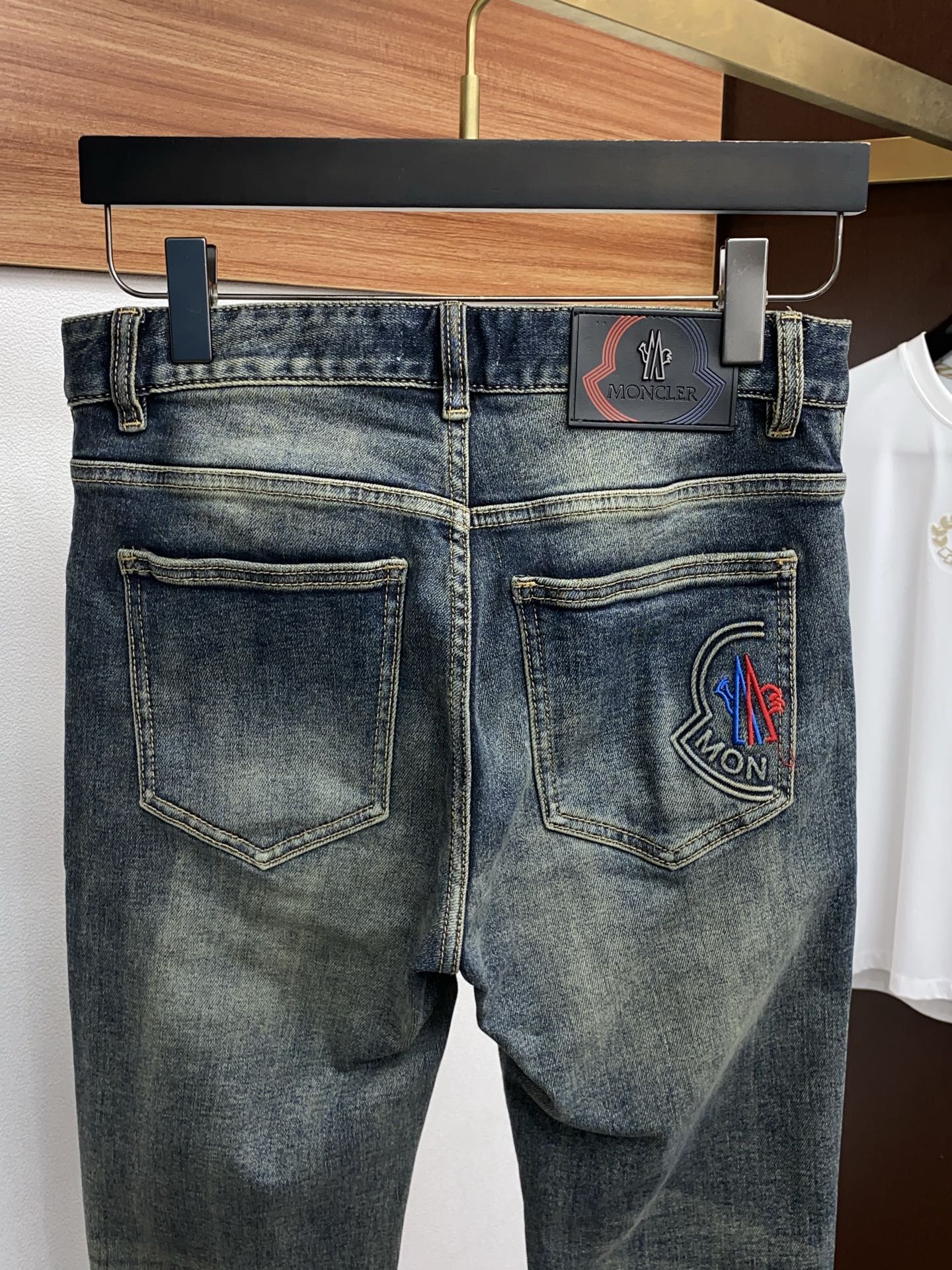 Moncler Jeans Knitted Slim Fit M-l