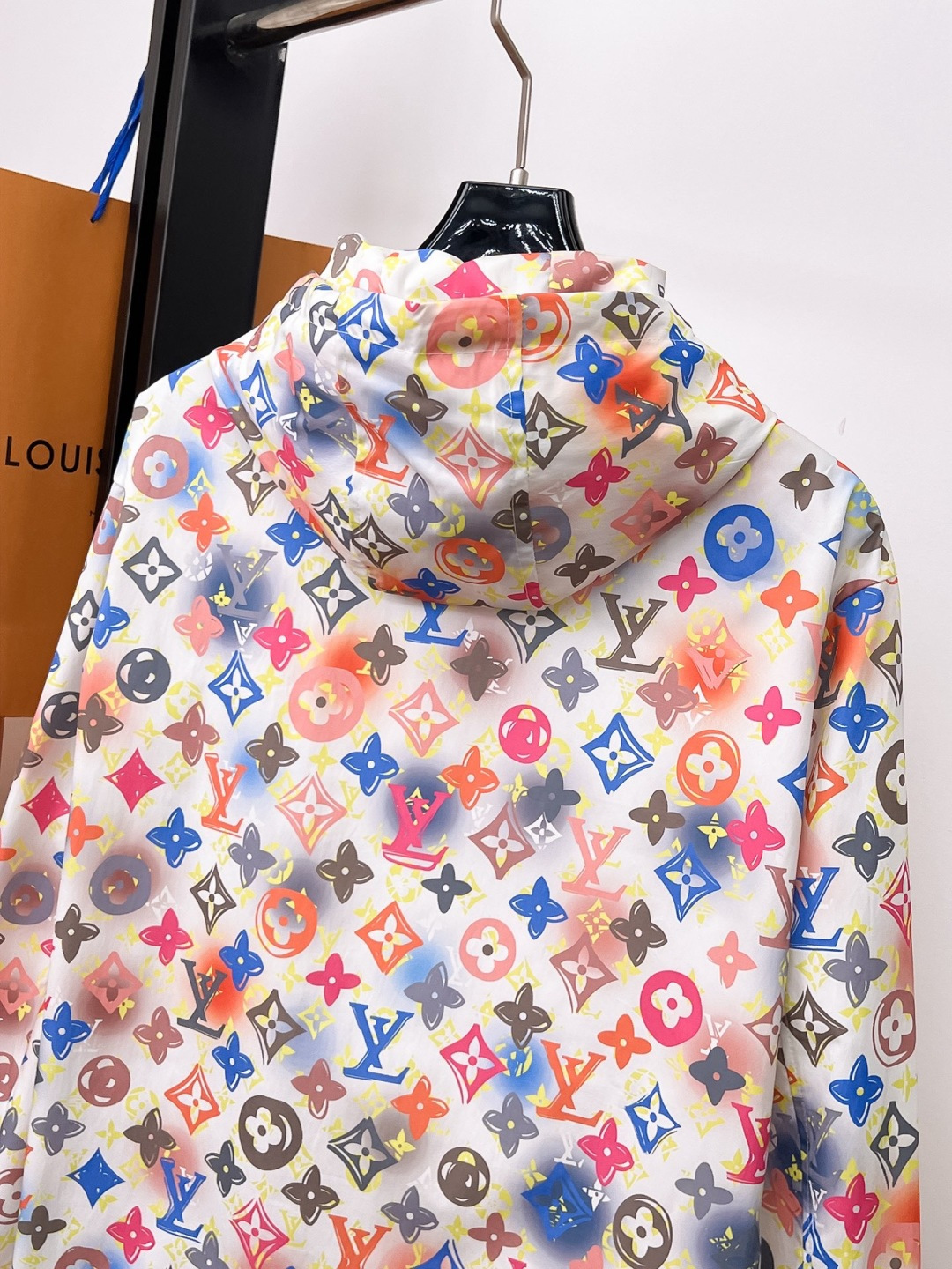 Louis Vuitton Basic Clothing M-l-xl-175140